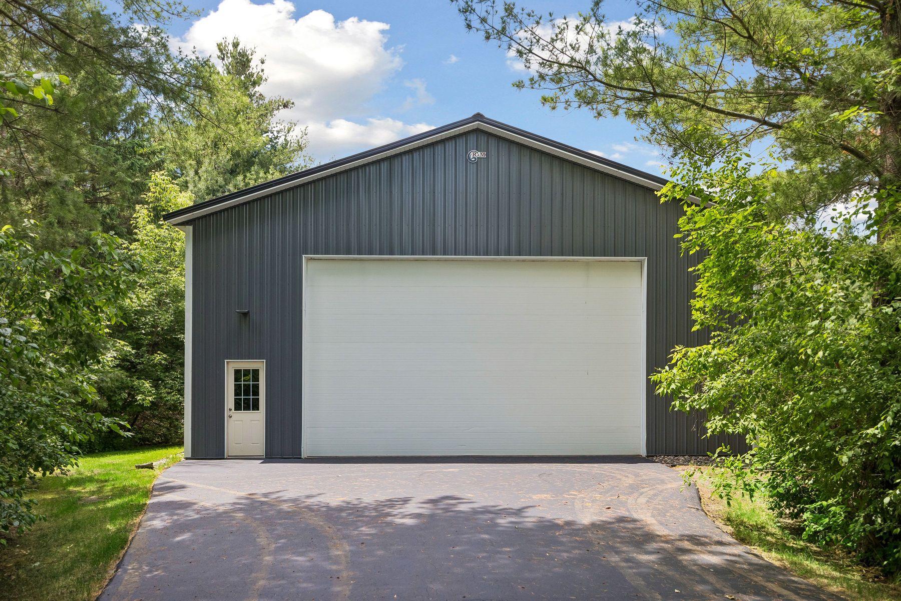 4565 Bayside Road Property Photo 7