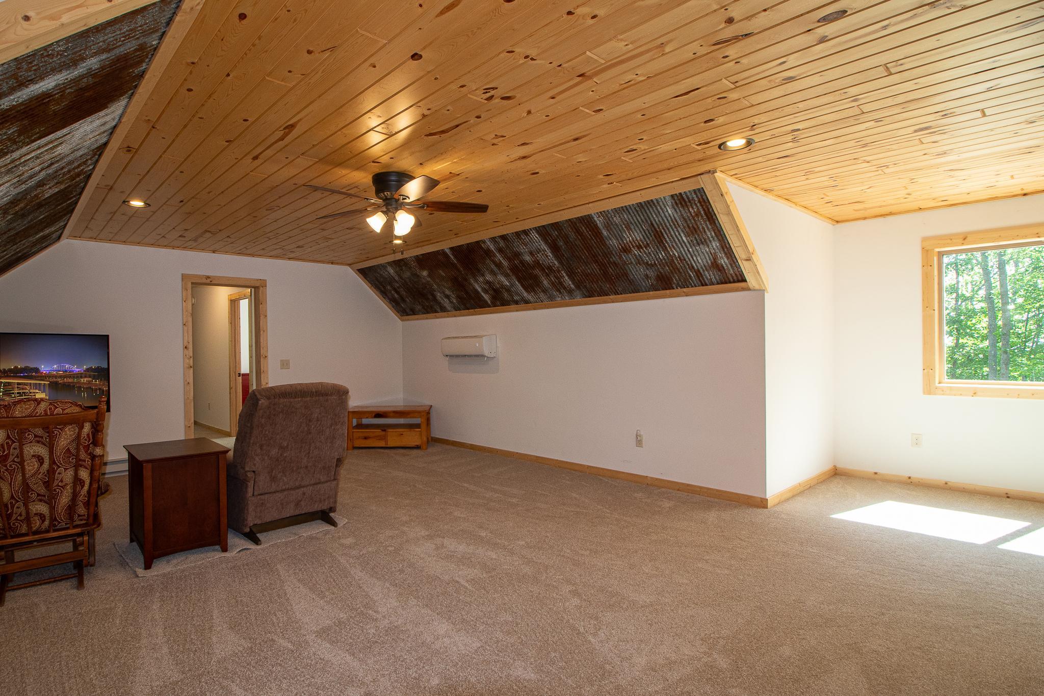22281 Shadow Point Road Property Photo 18