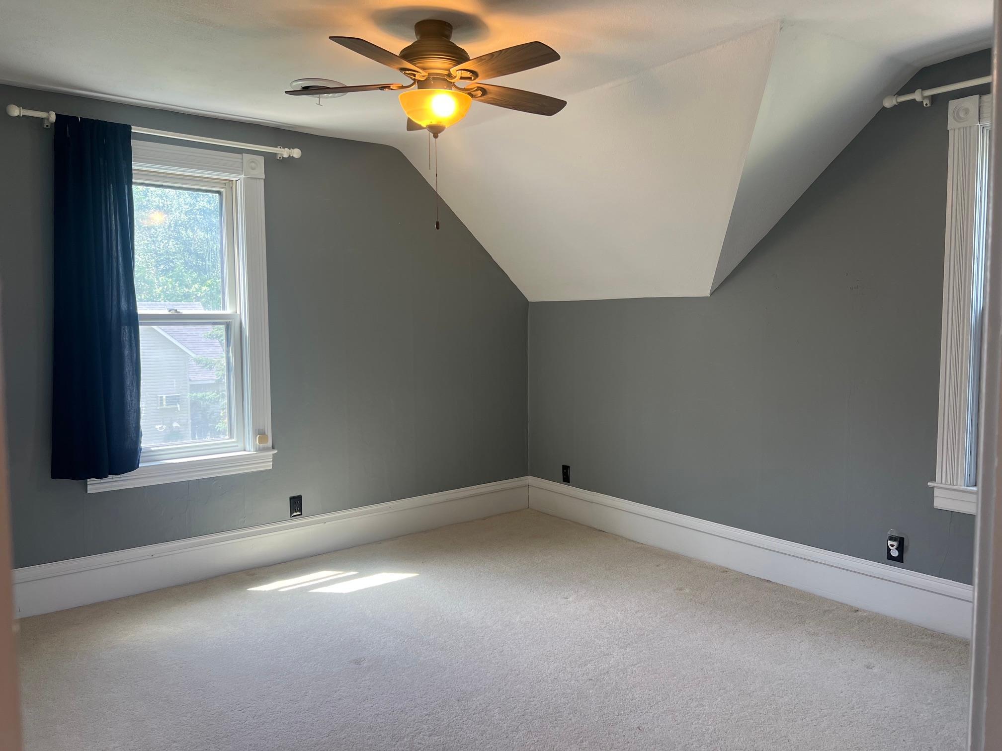 413 S Swift Avenue Property Photo 32