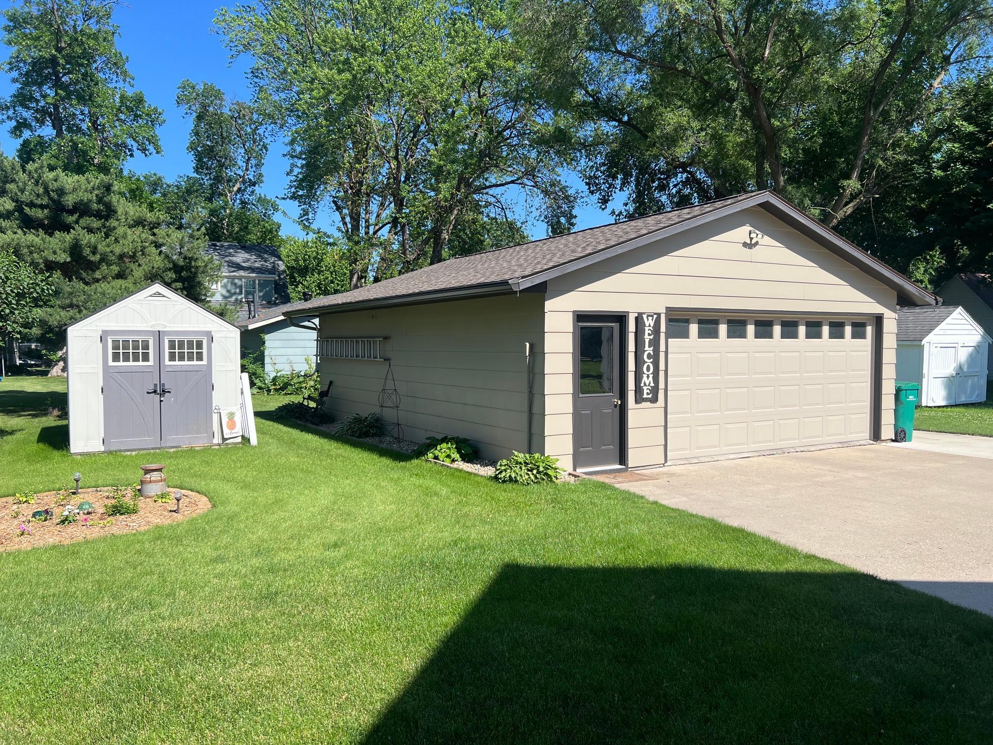 413 S Swift Avenue Property Photo 41