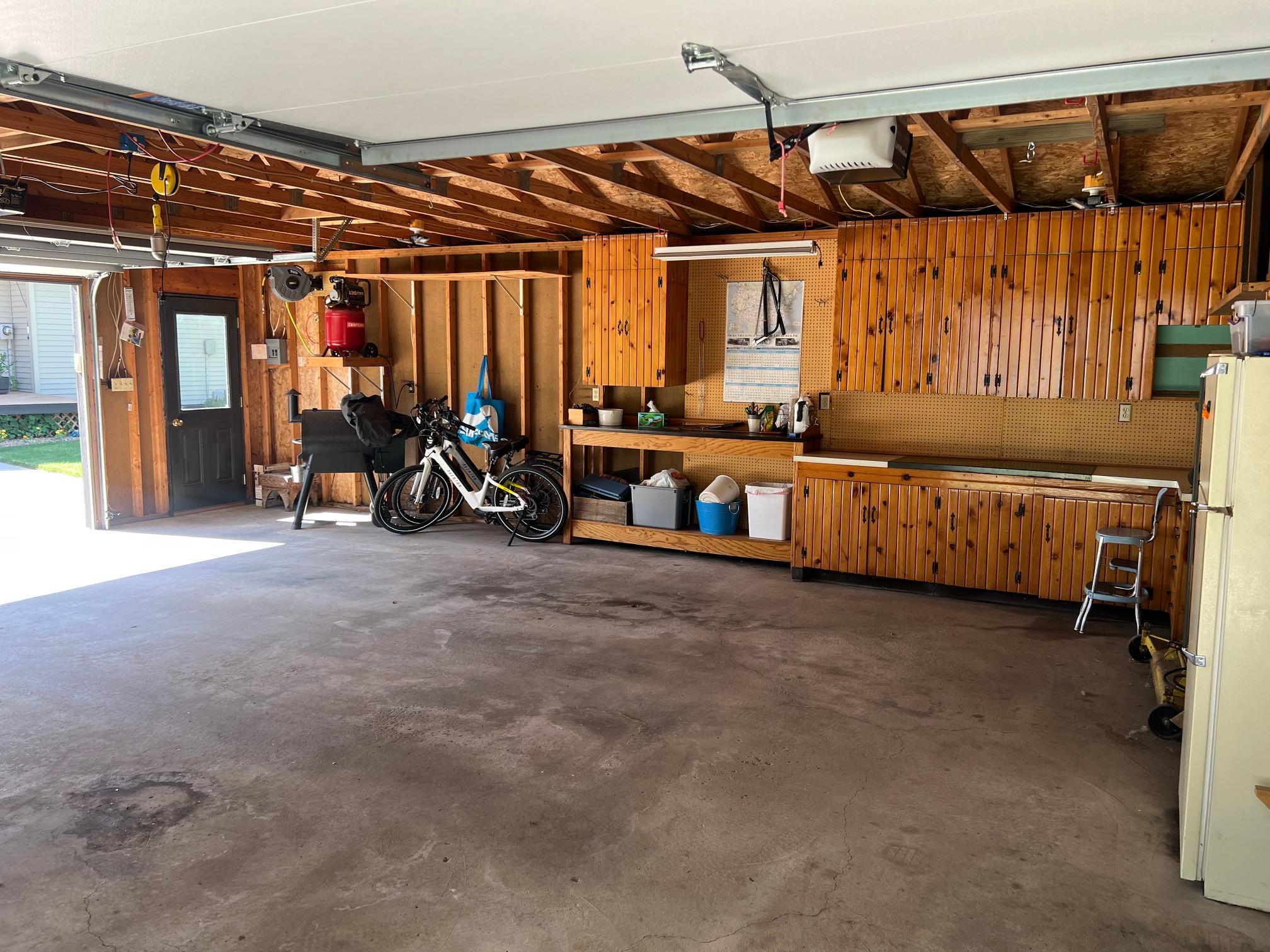 413 S Swift Avenue Property Photo 46