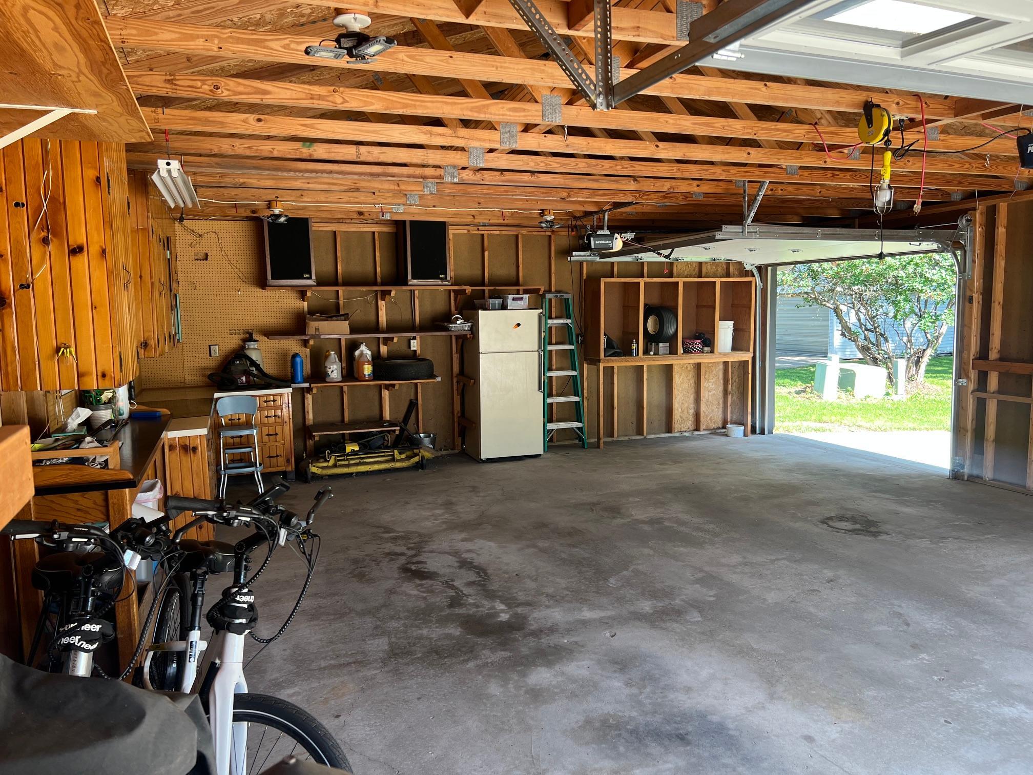 413 S Swift Avenue Property Photo 47