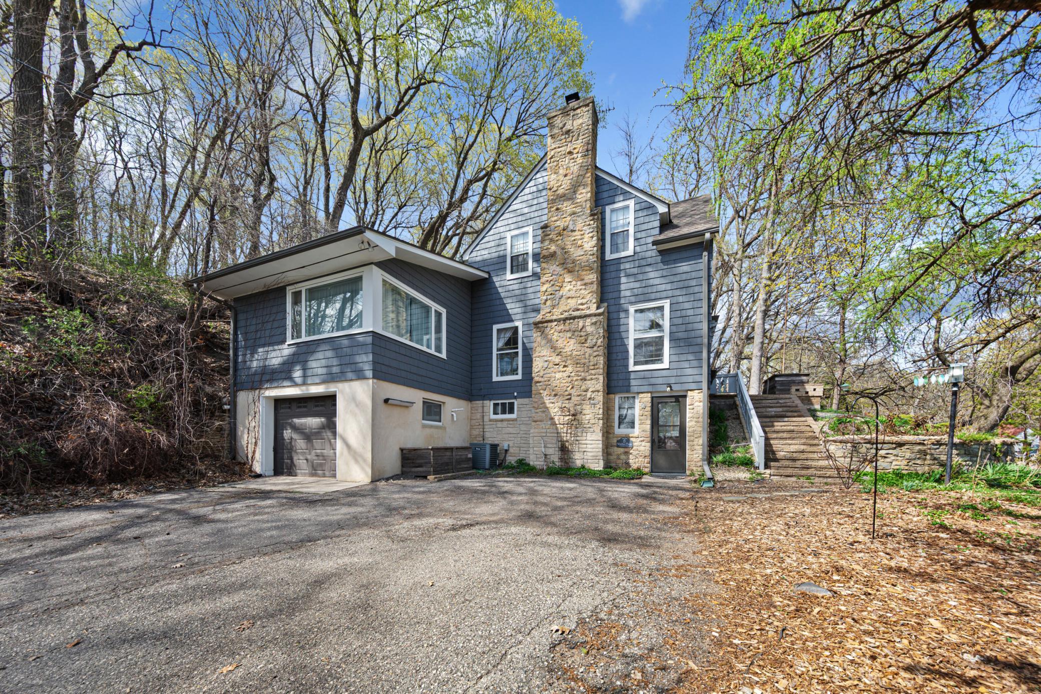 5 Walden Place Property Photo 1