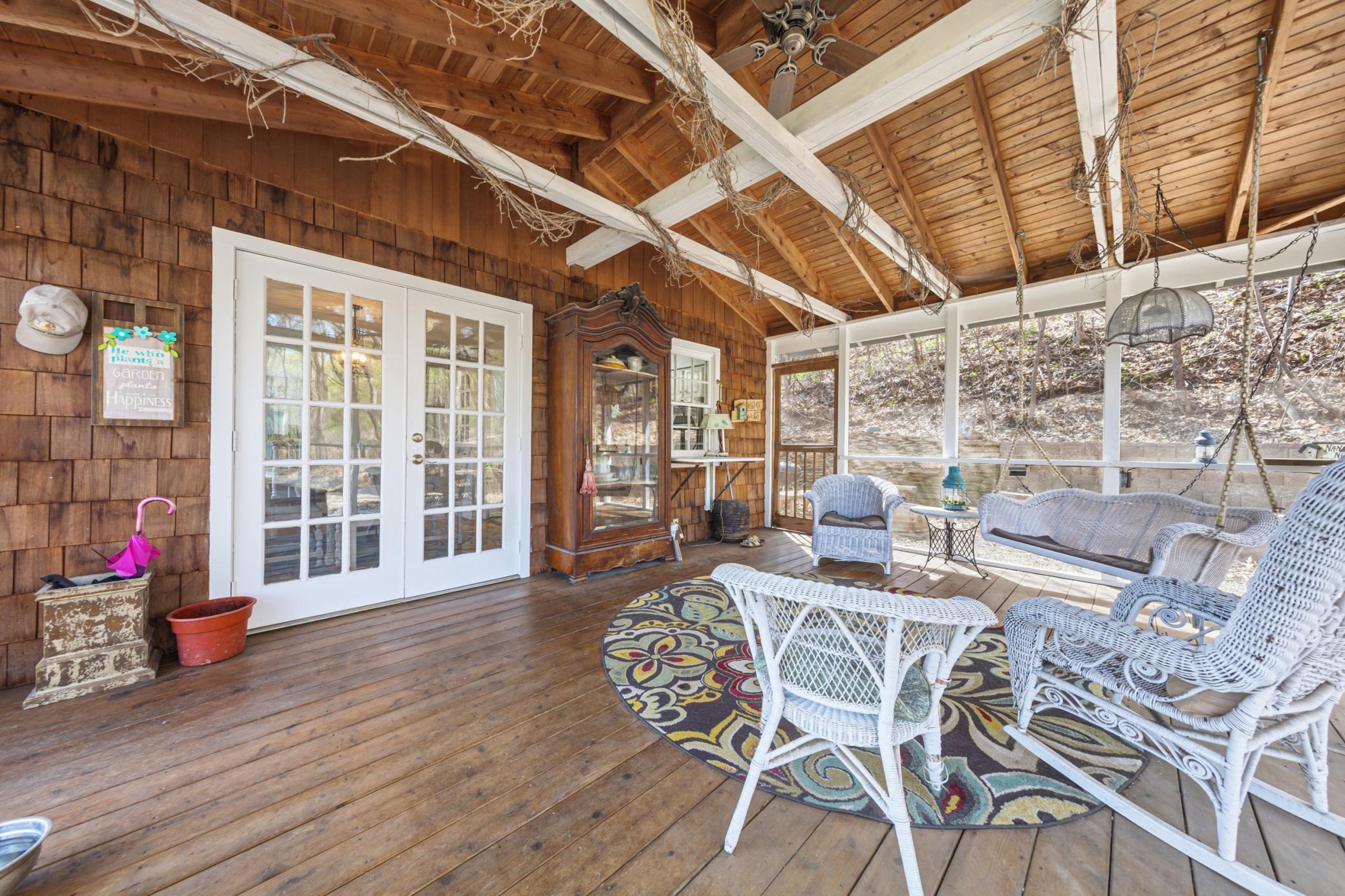 5 Walden Place Property Photo 19