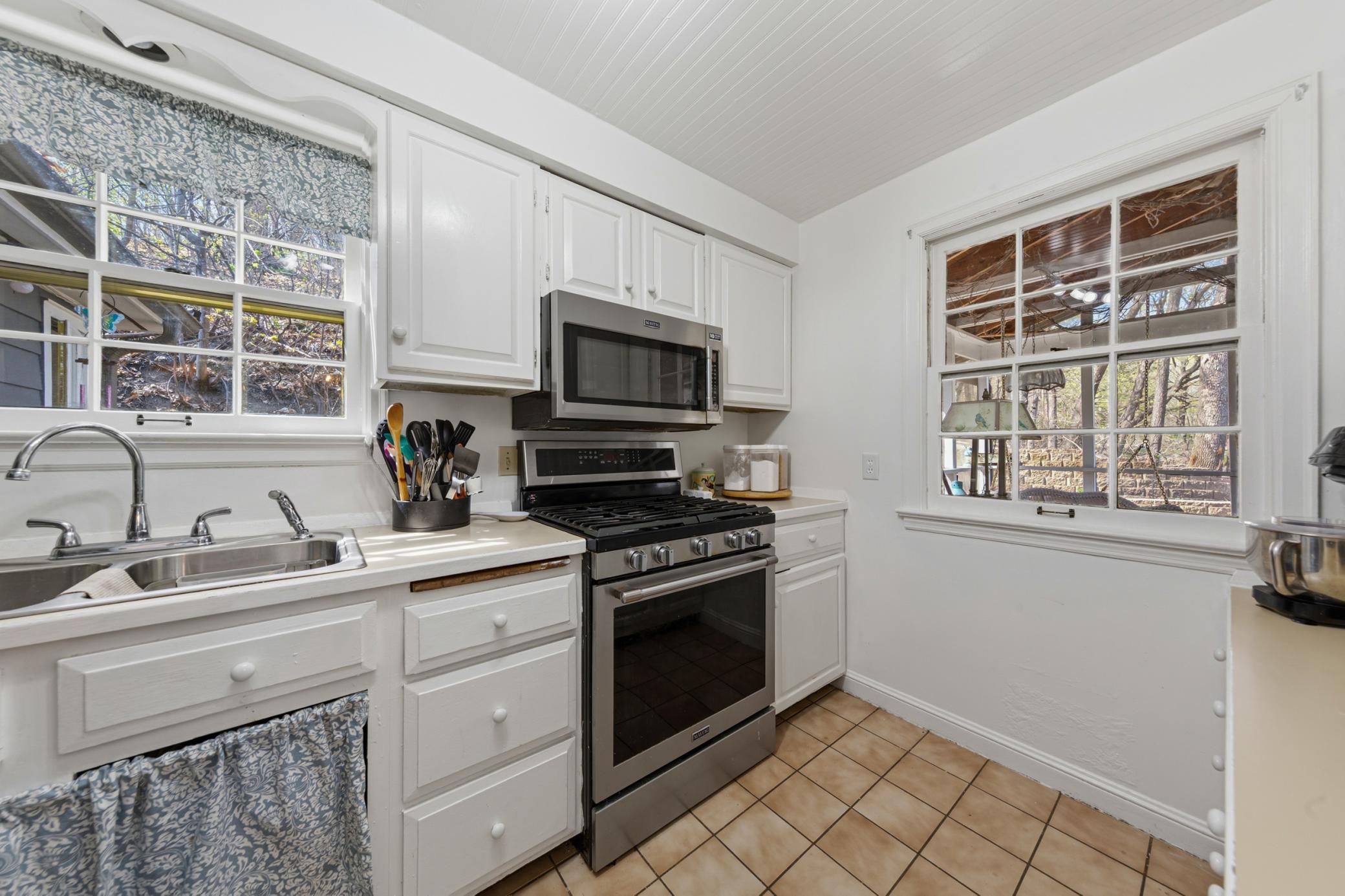 5 Walden Place Property Photo 22