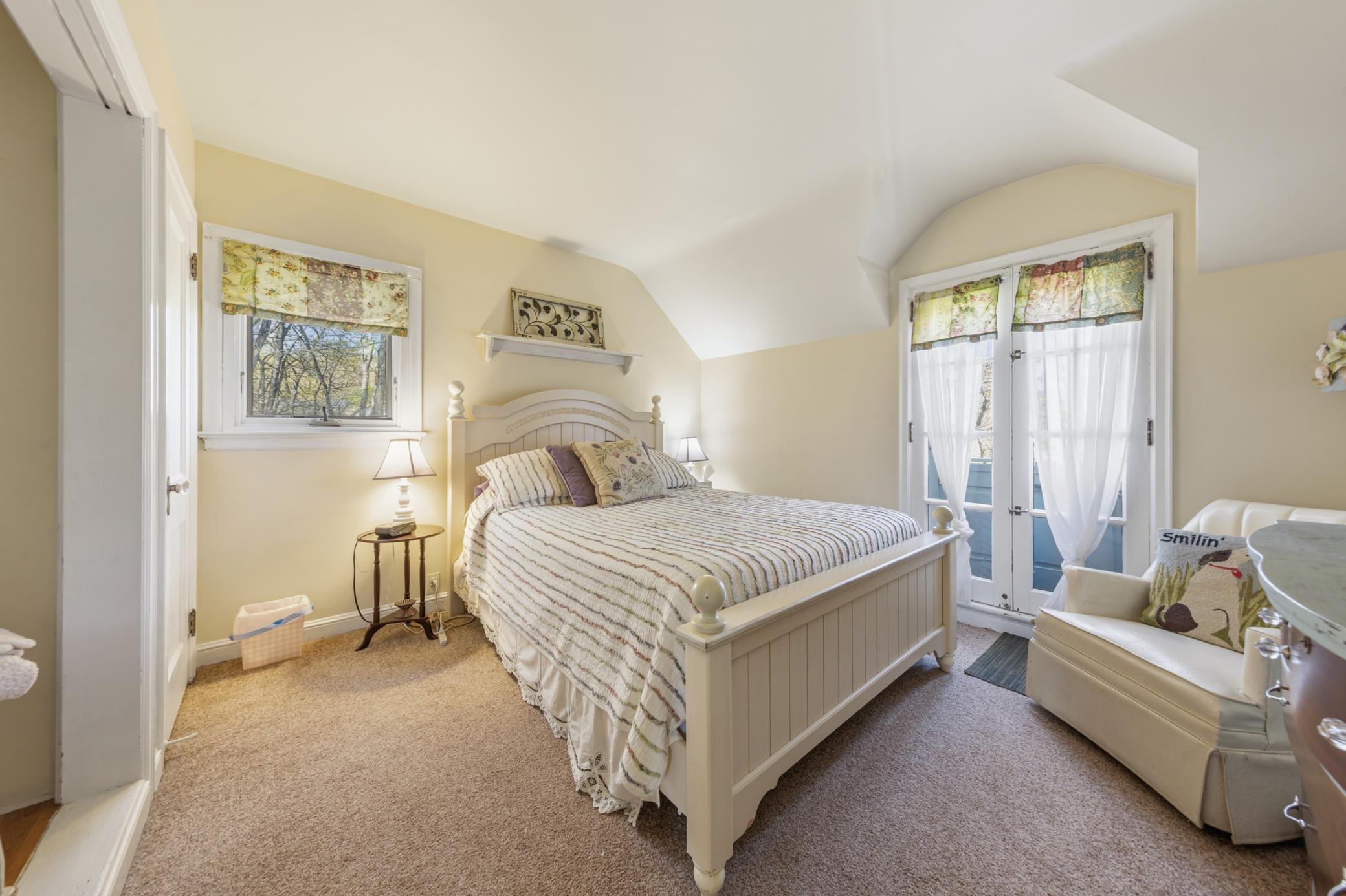 5 Walden Place Property Photo 36