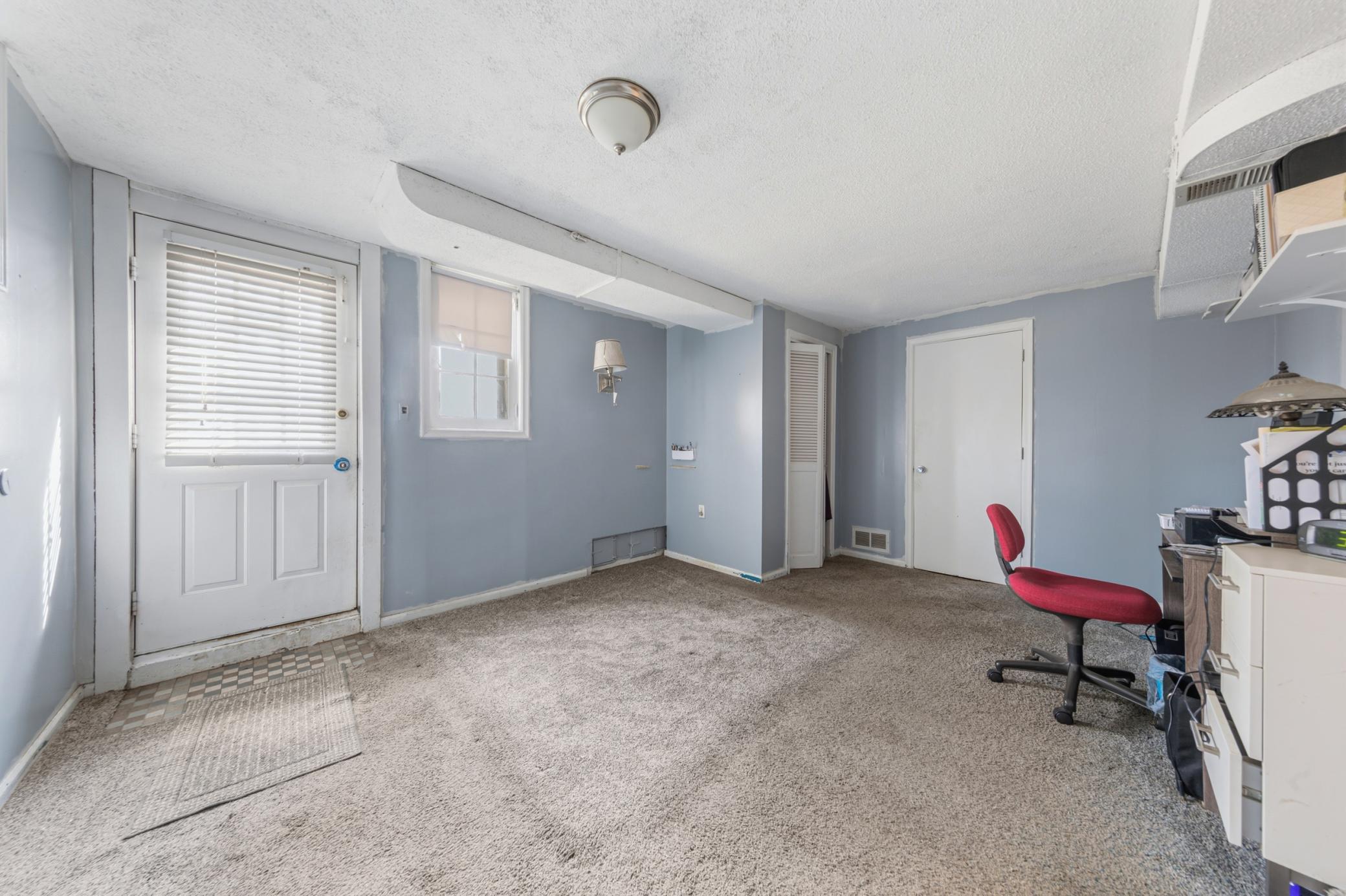 5 Walden Place Property Photo 43