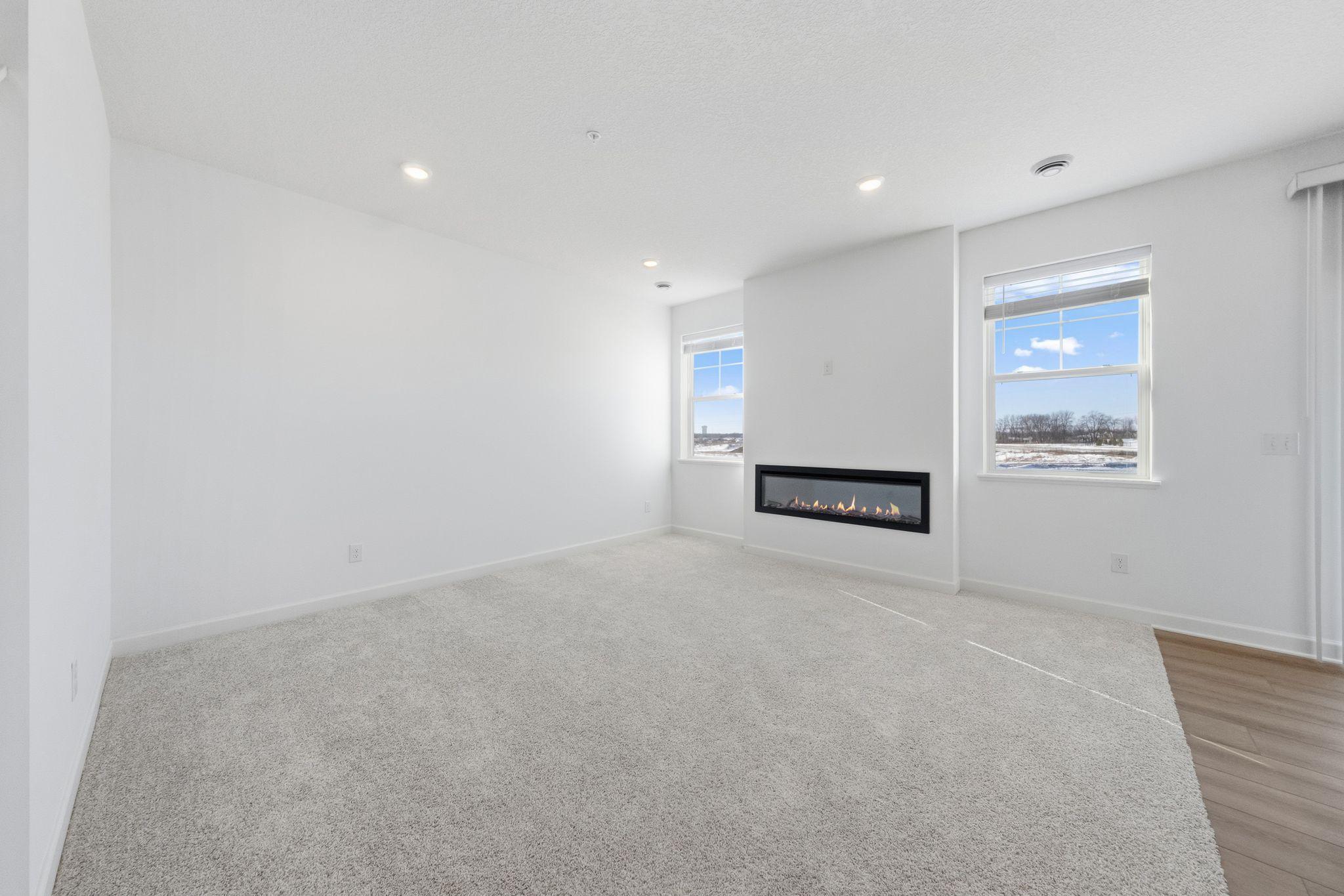 10542 Glacier Lane N Property Photo 11