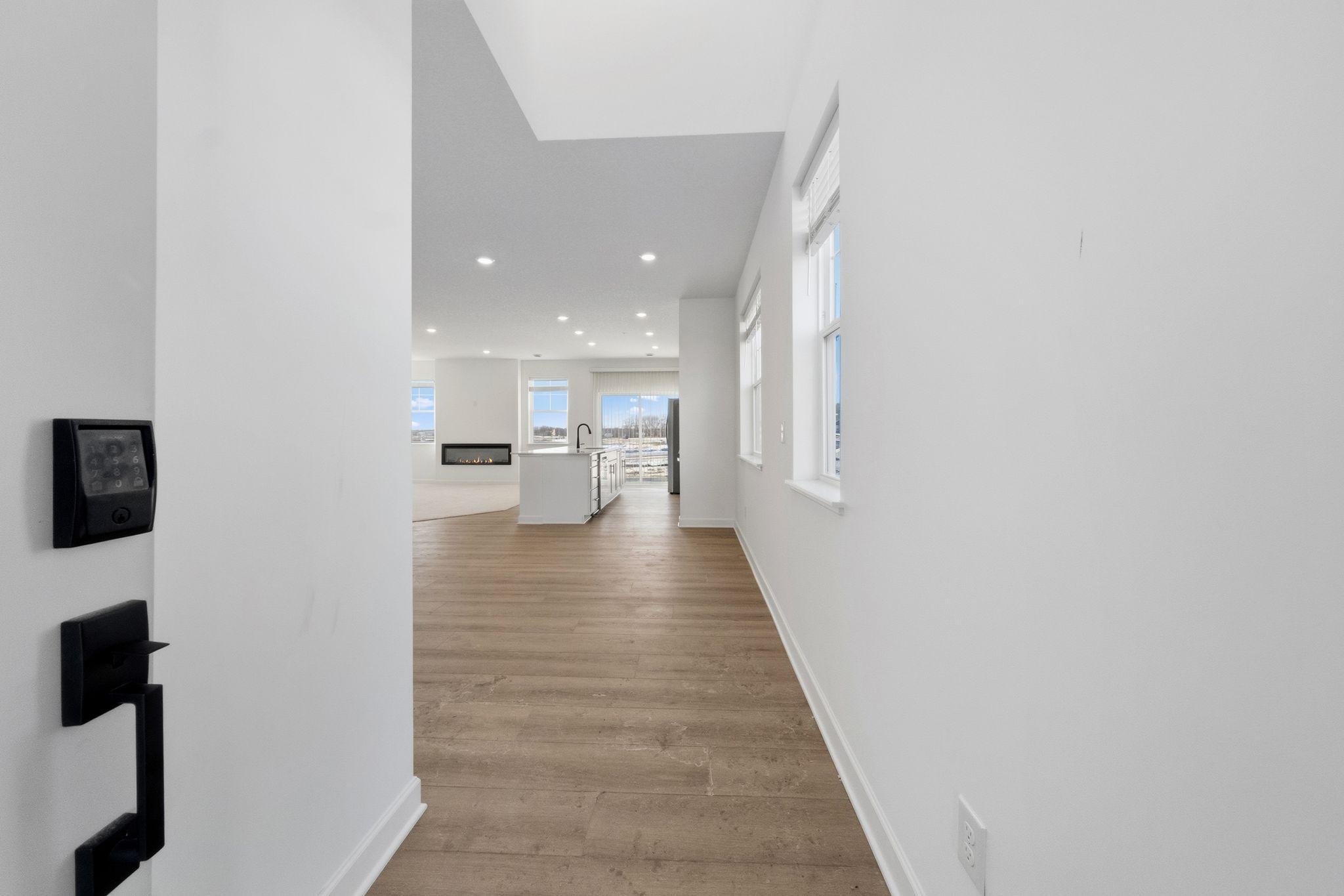 10542 Glacier Lane N Property Photo 14