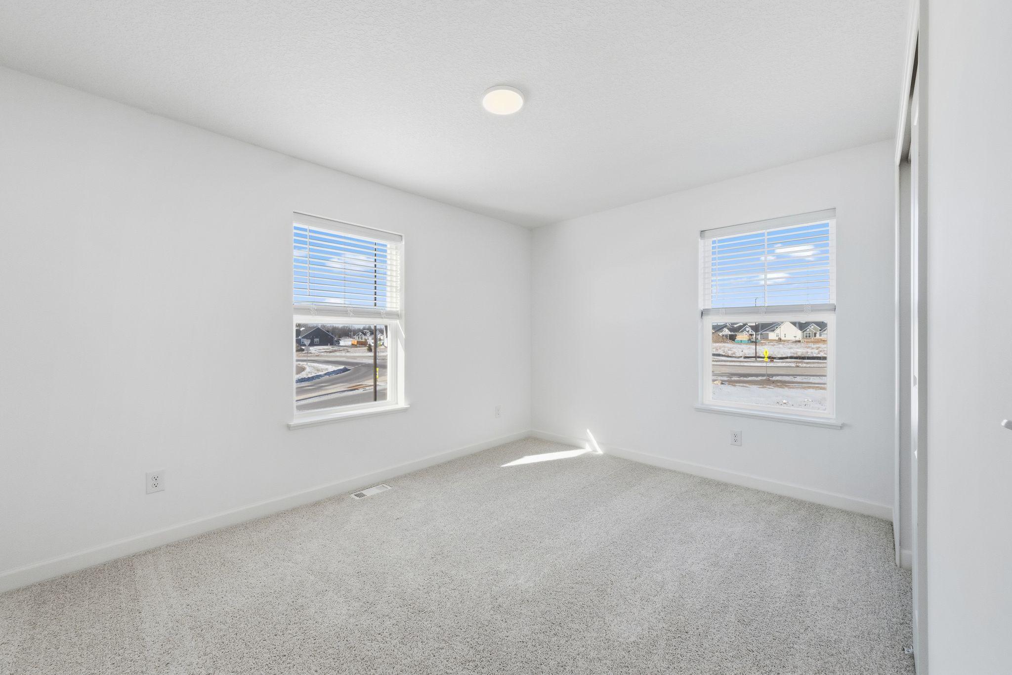 10542 Glacier Lane N Property Photo 25
