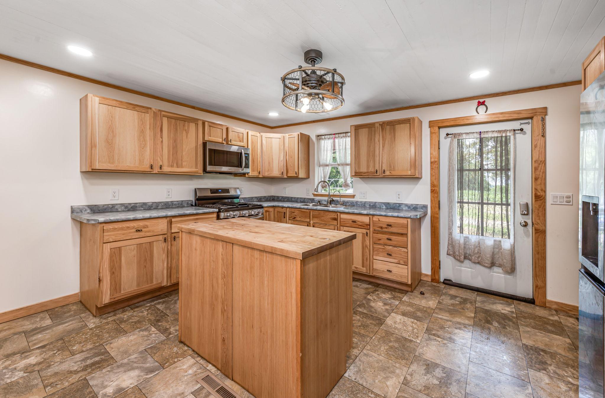 14089 430th Avenue Property Photo 5