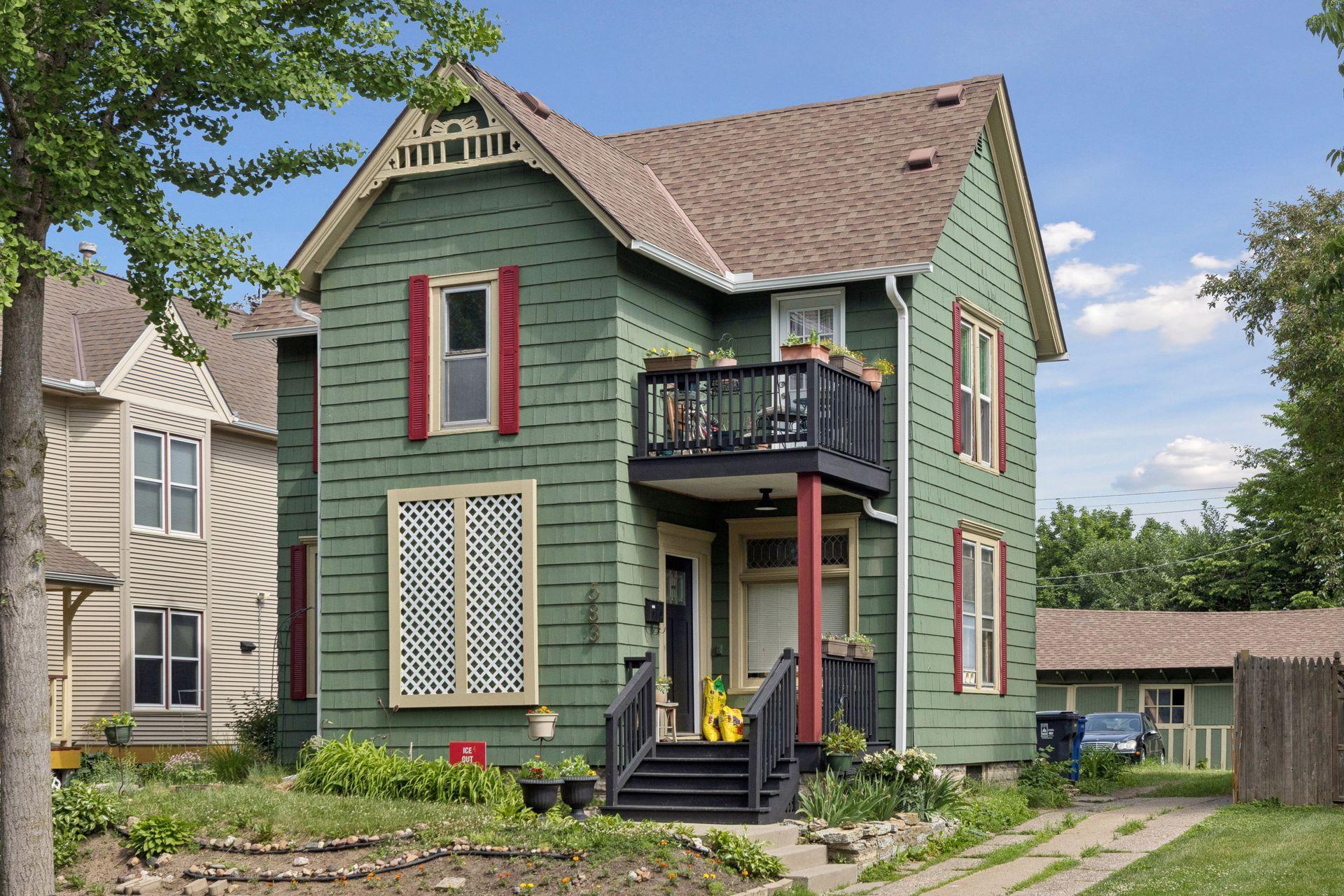 583 Marshall Avenue Property Photo 1