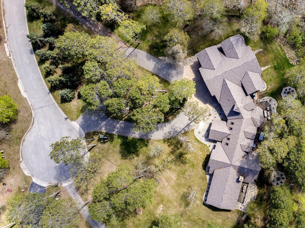 1009 Bear Path Drive Property Photo 15