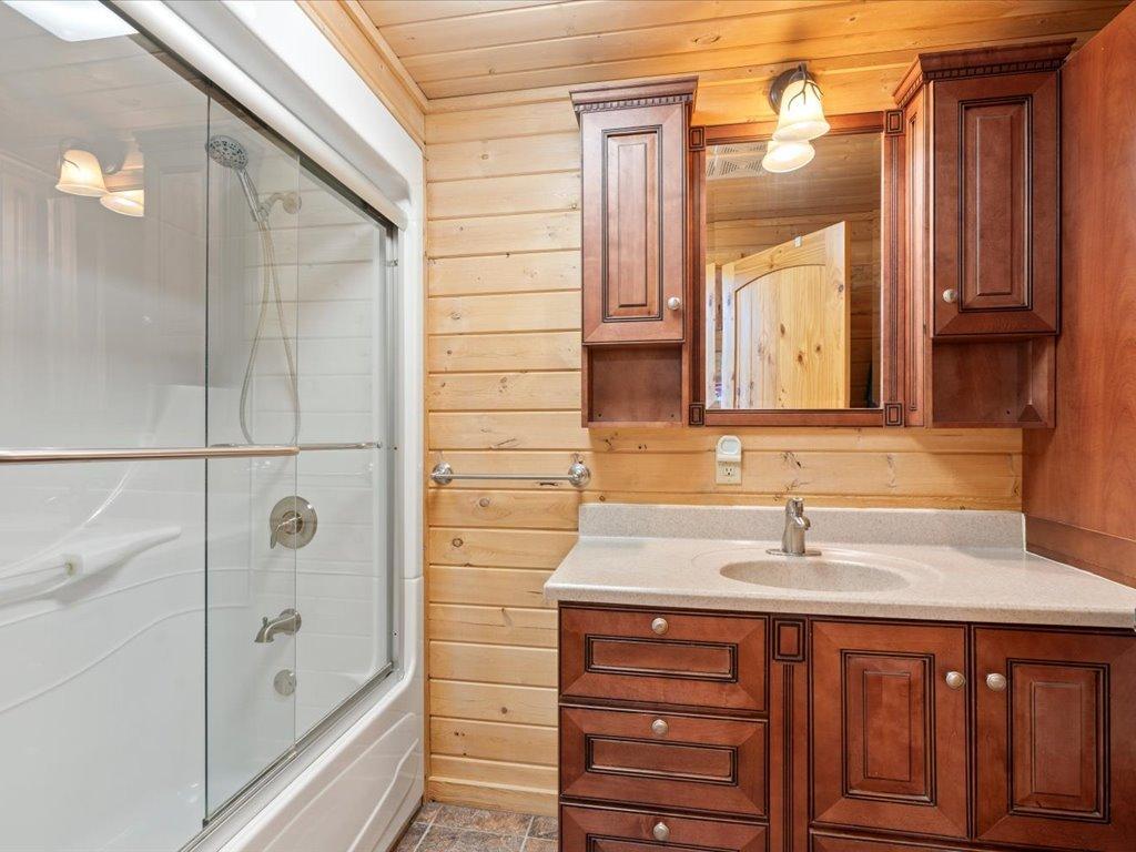 1009 Bear Path Drive Property Photo 66