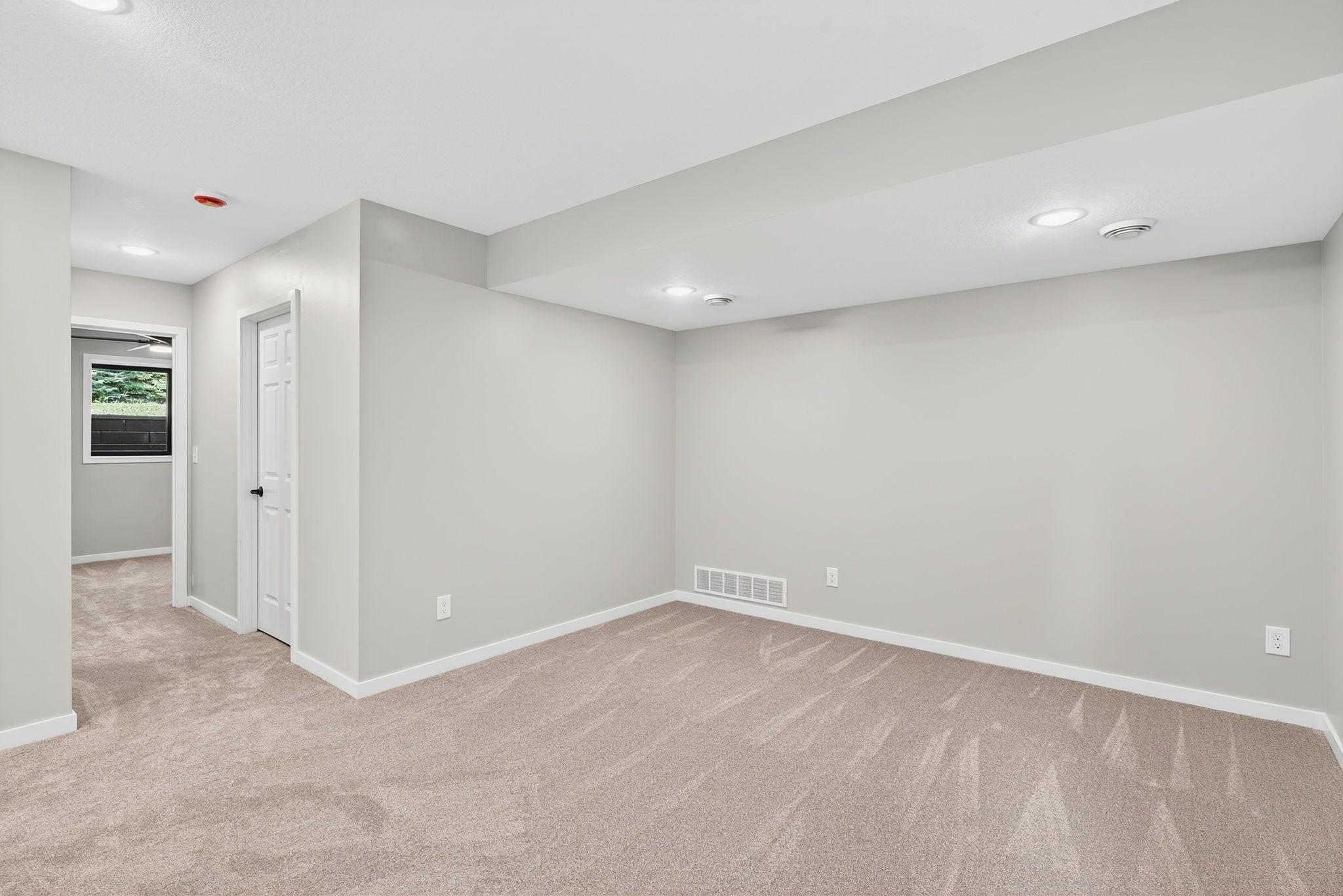 213 20th Street Sw Property Photo 19