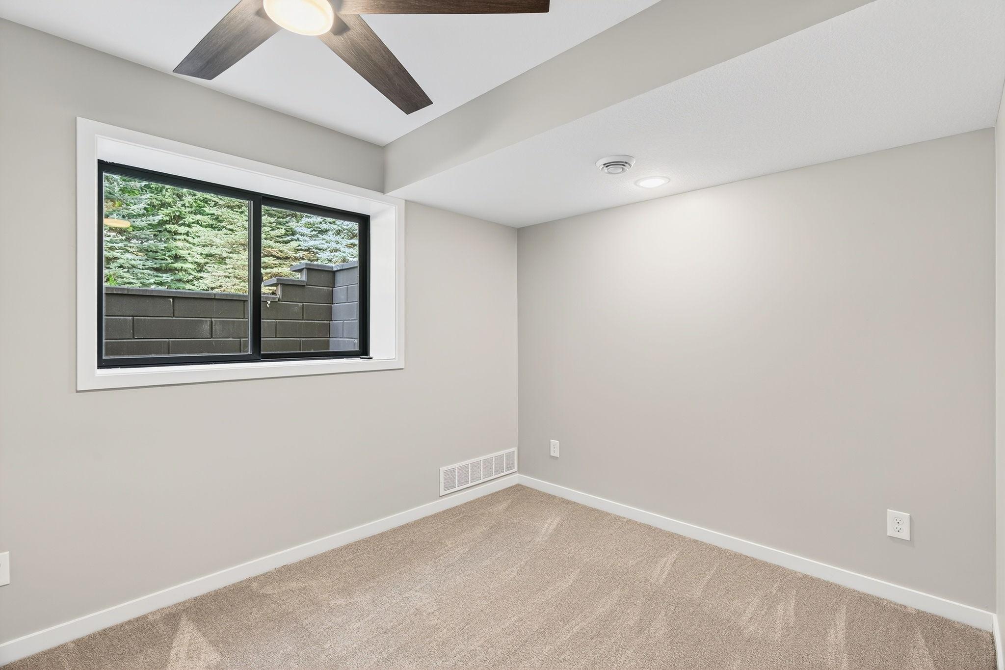 213 20th Street Sw Property Photo 22