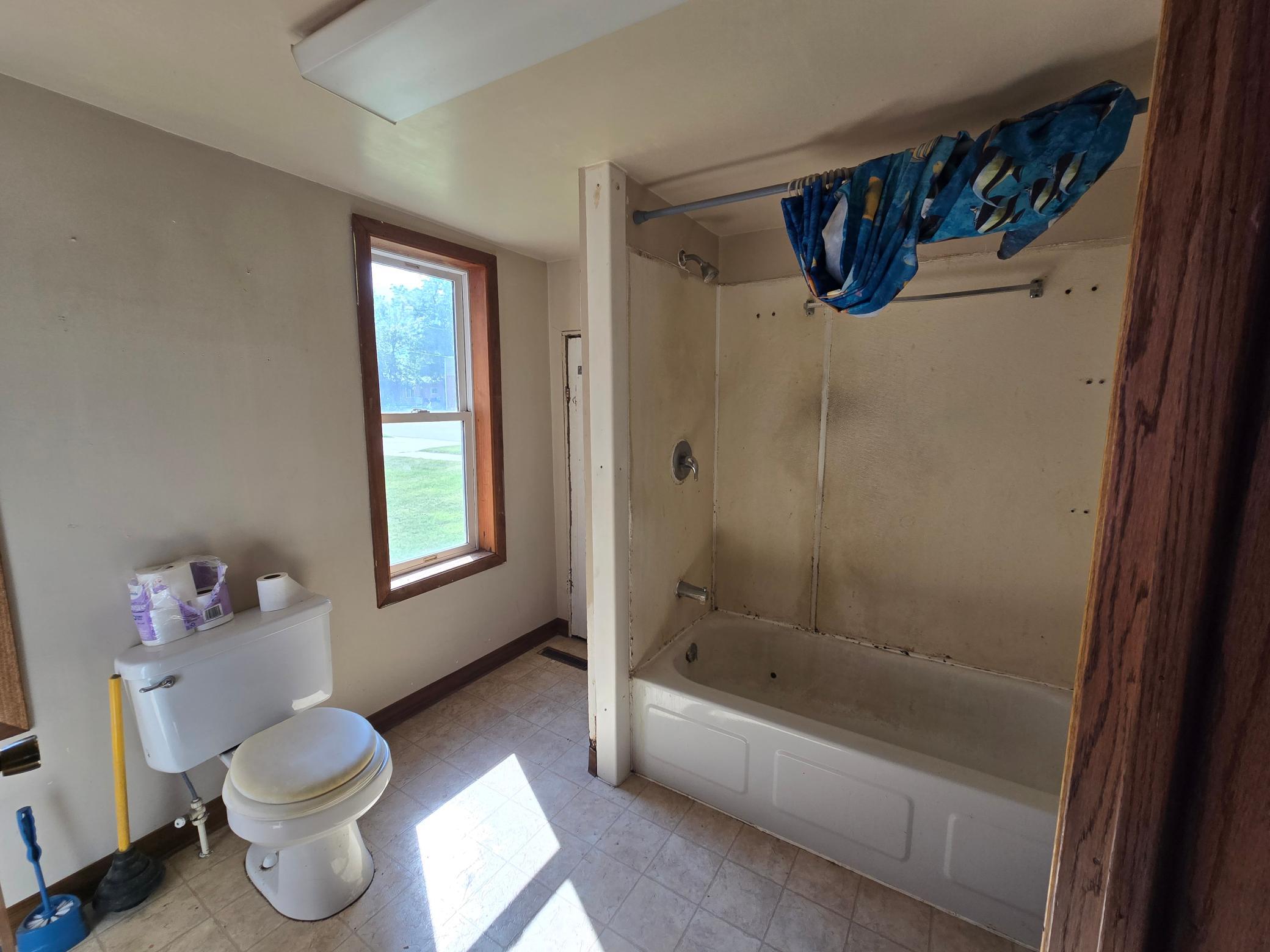 401 10th Street Property Photo 6