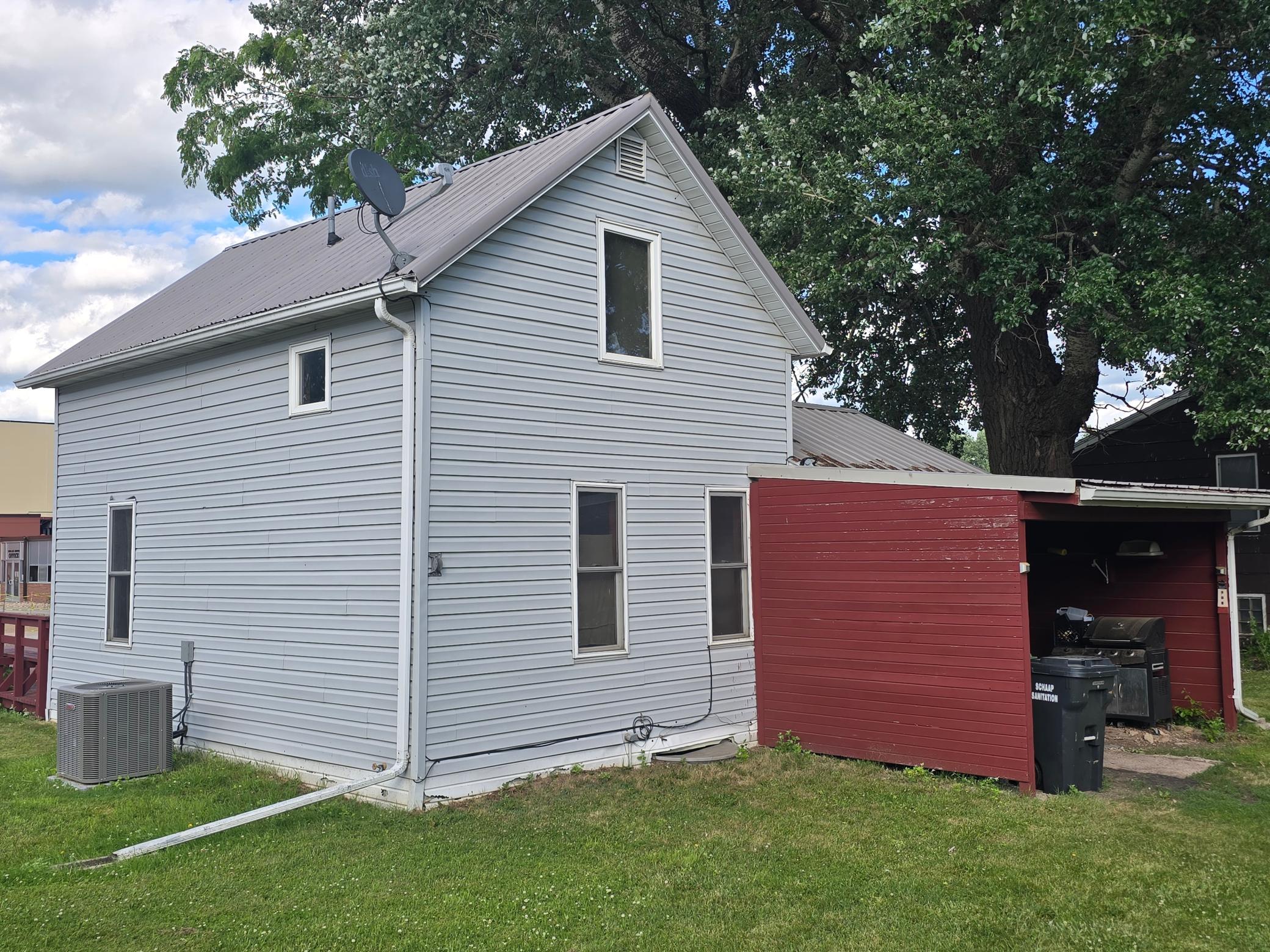 401 10th Street Property Photo 12