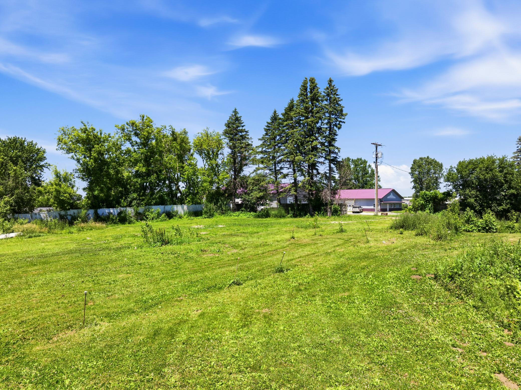 2225 Highway 63 N Property Photo 6