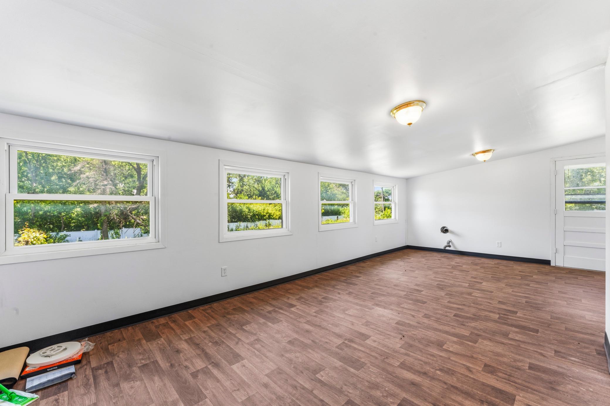 2225 Highway 63 N Property Photo 16