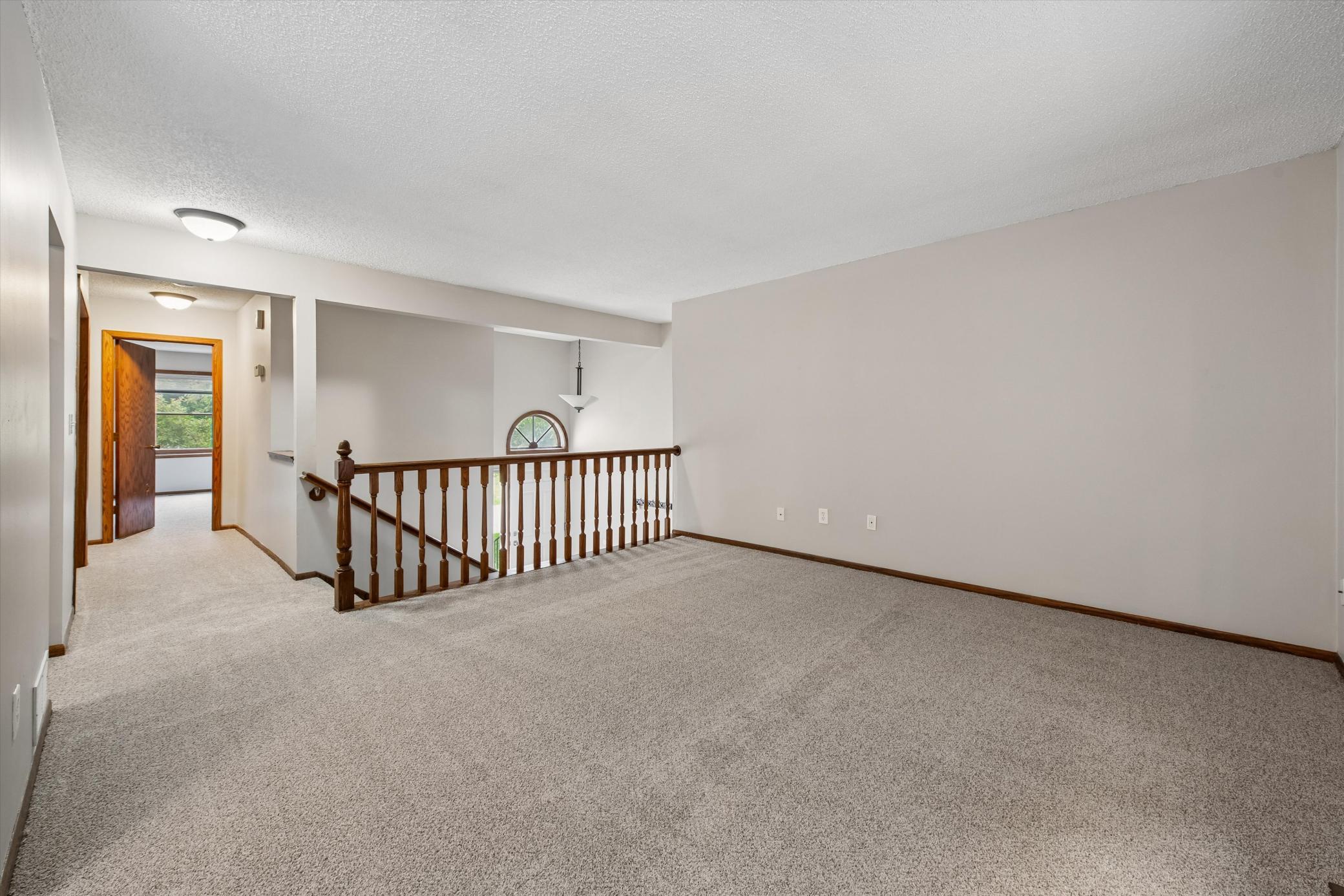 4154 Meadowlark Way Property Photo 7