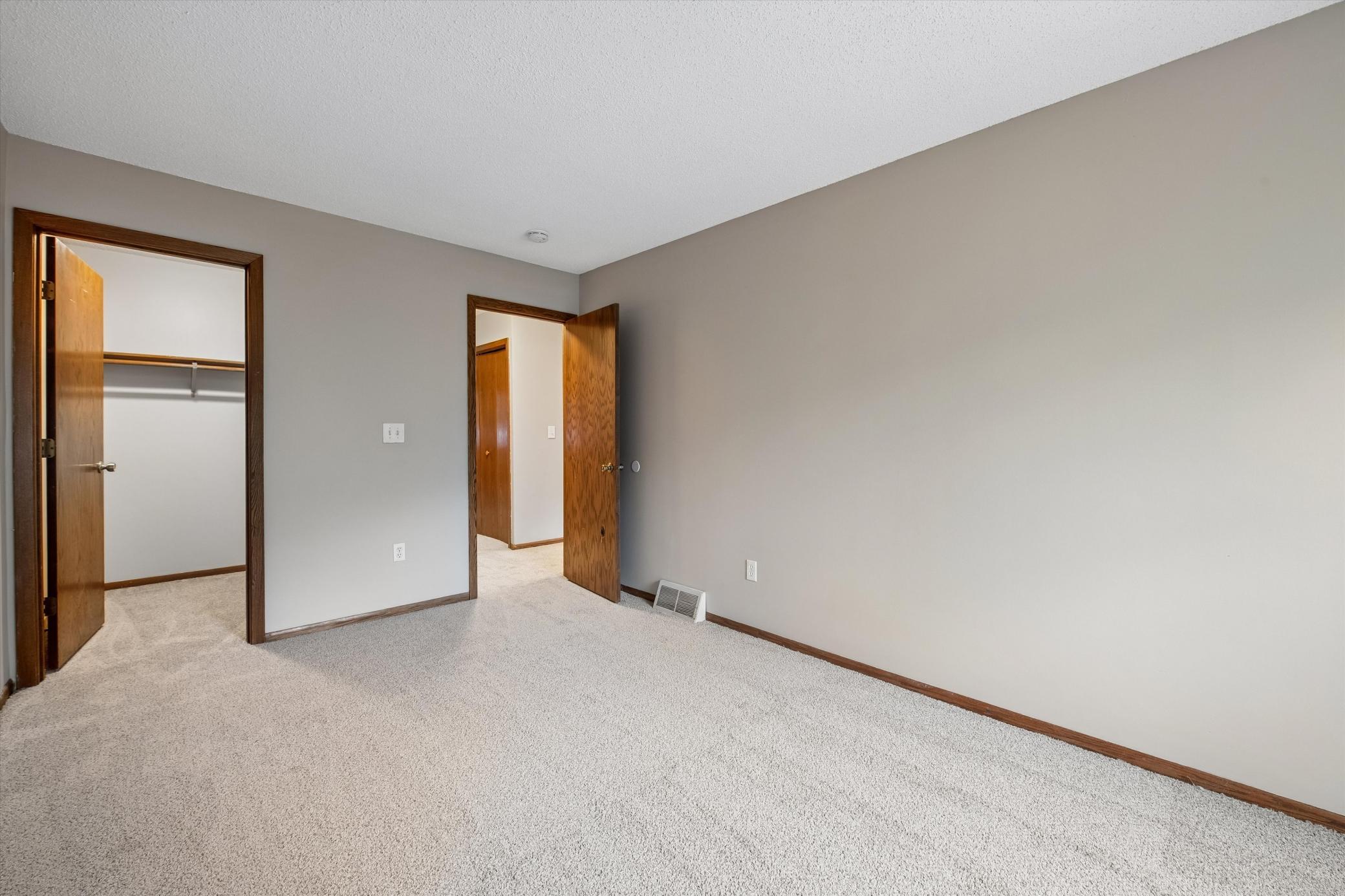 4154 Meadowlark Way Property Photo 21