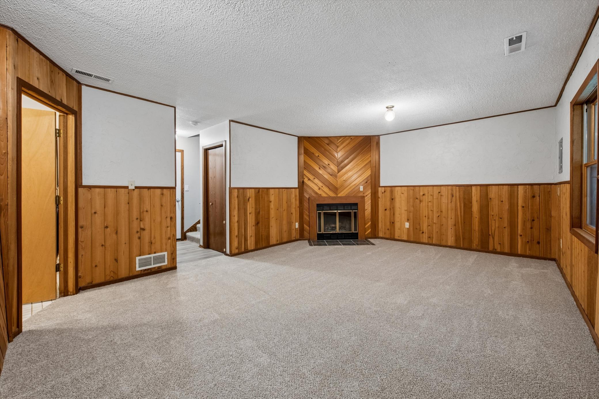 4154 Meadowlark Way Property Photo 33