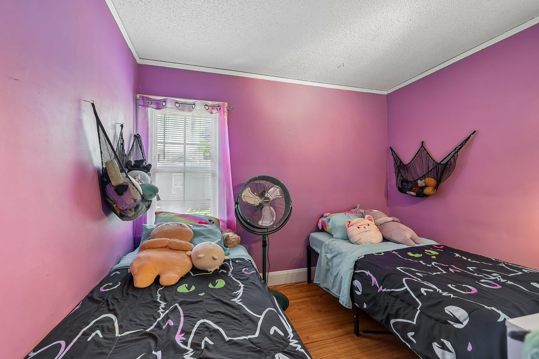 2923 Upton Avenue N Property Photo 12