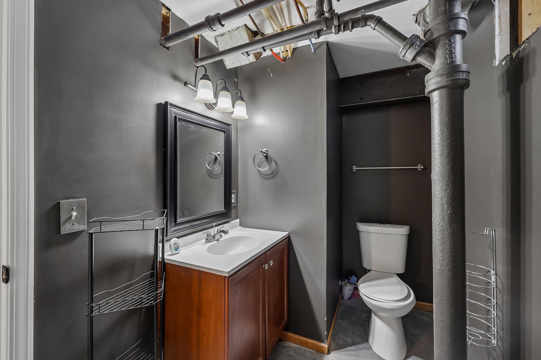 2923 Upton Avenue N Property Photo 24