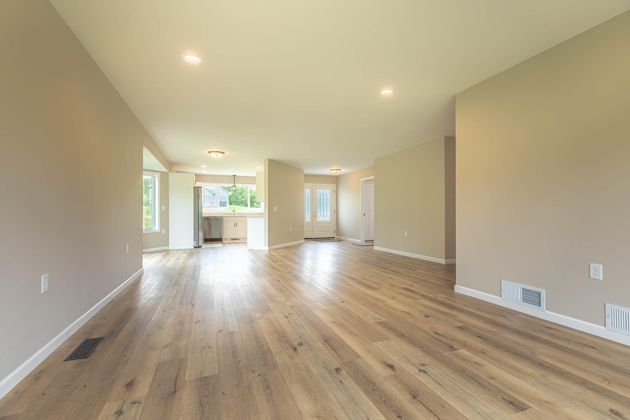 7057 133rd Street Property Photo 1