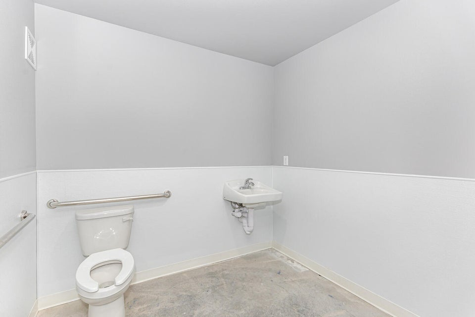 1004 5th Street E 107 Property Photo 7