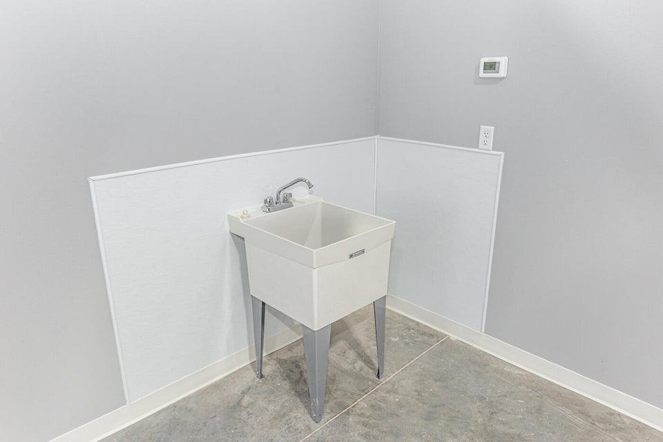 1004 5th Street E 107 Property Photo 8