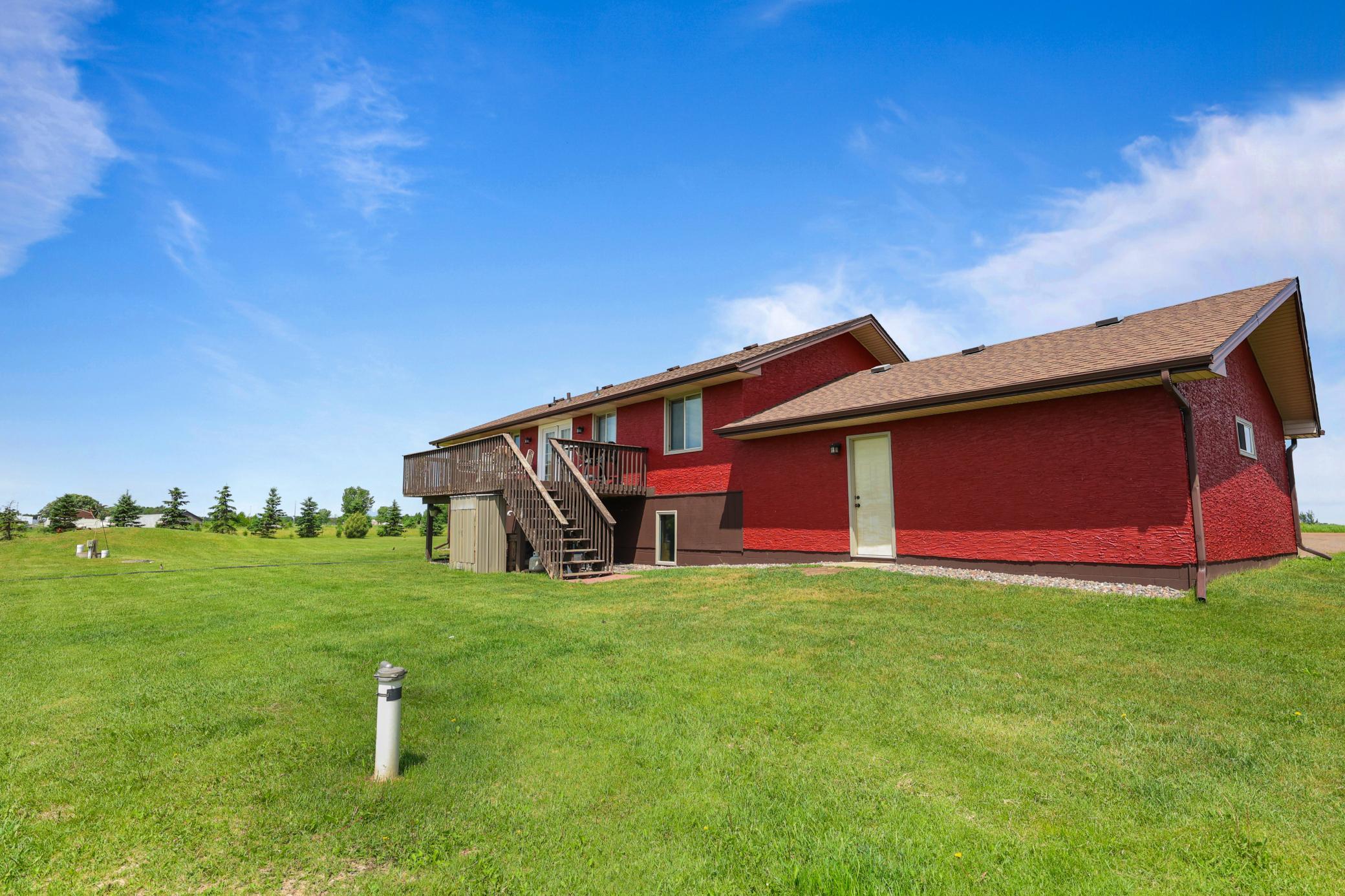 34713 73rd Street Property Photo 2