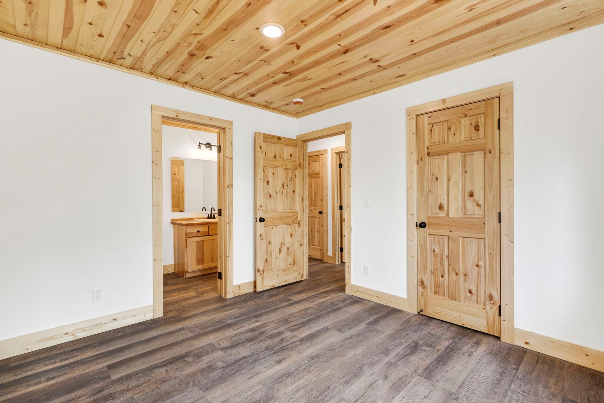 4773 Setting Sun Drive Property Photo 16
