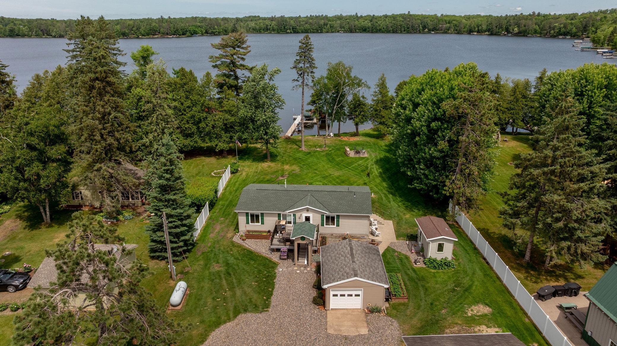 42718 303rd Place Property Photo 3