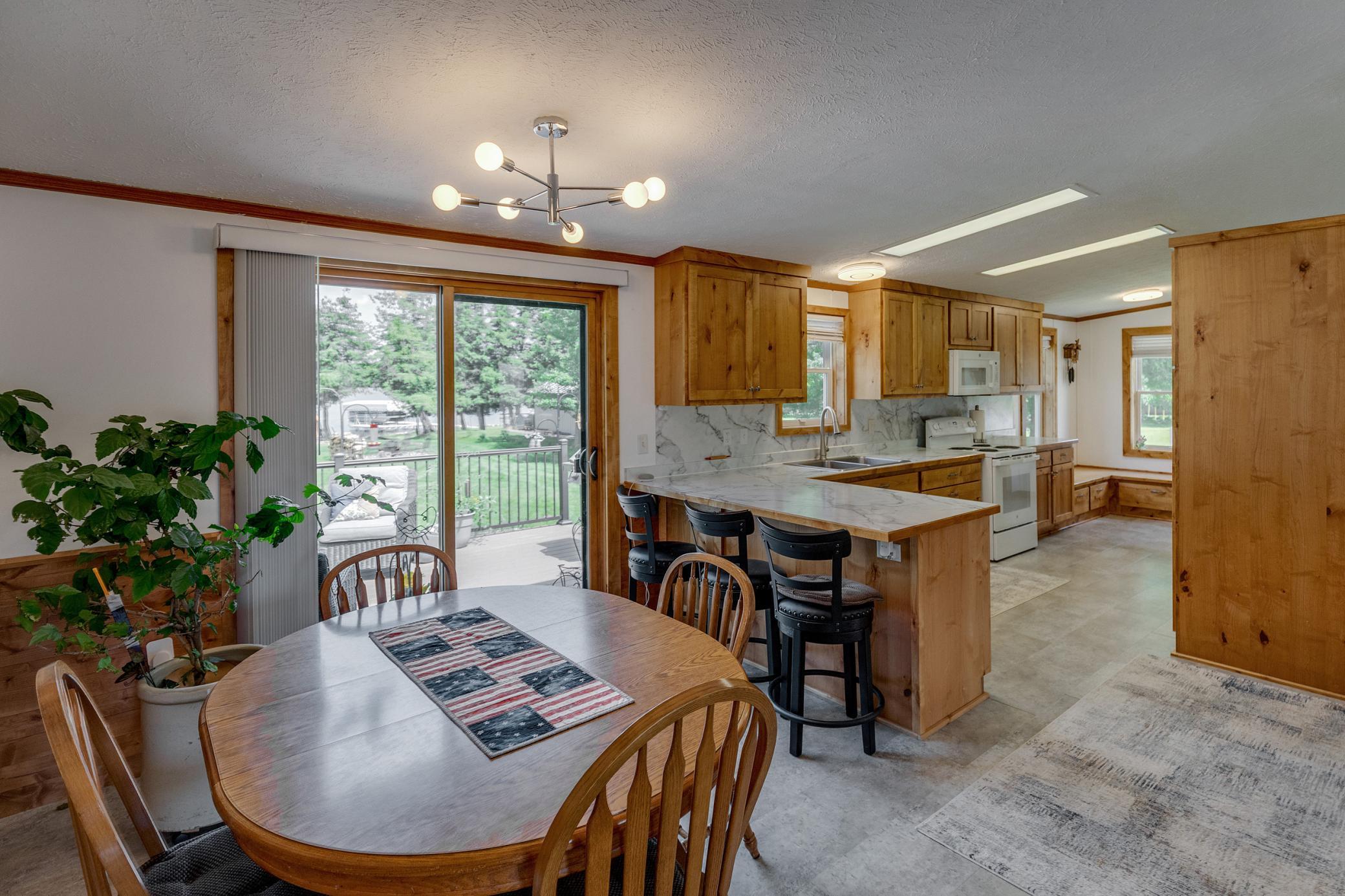 42718 303rd Place Property Photo 15