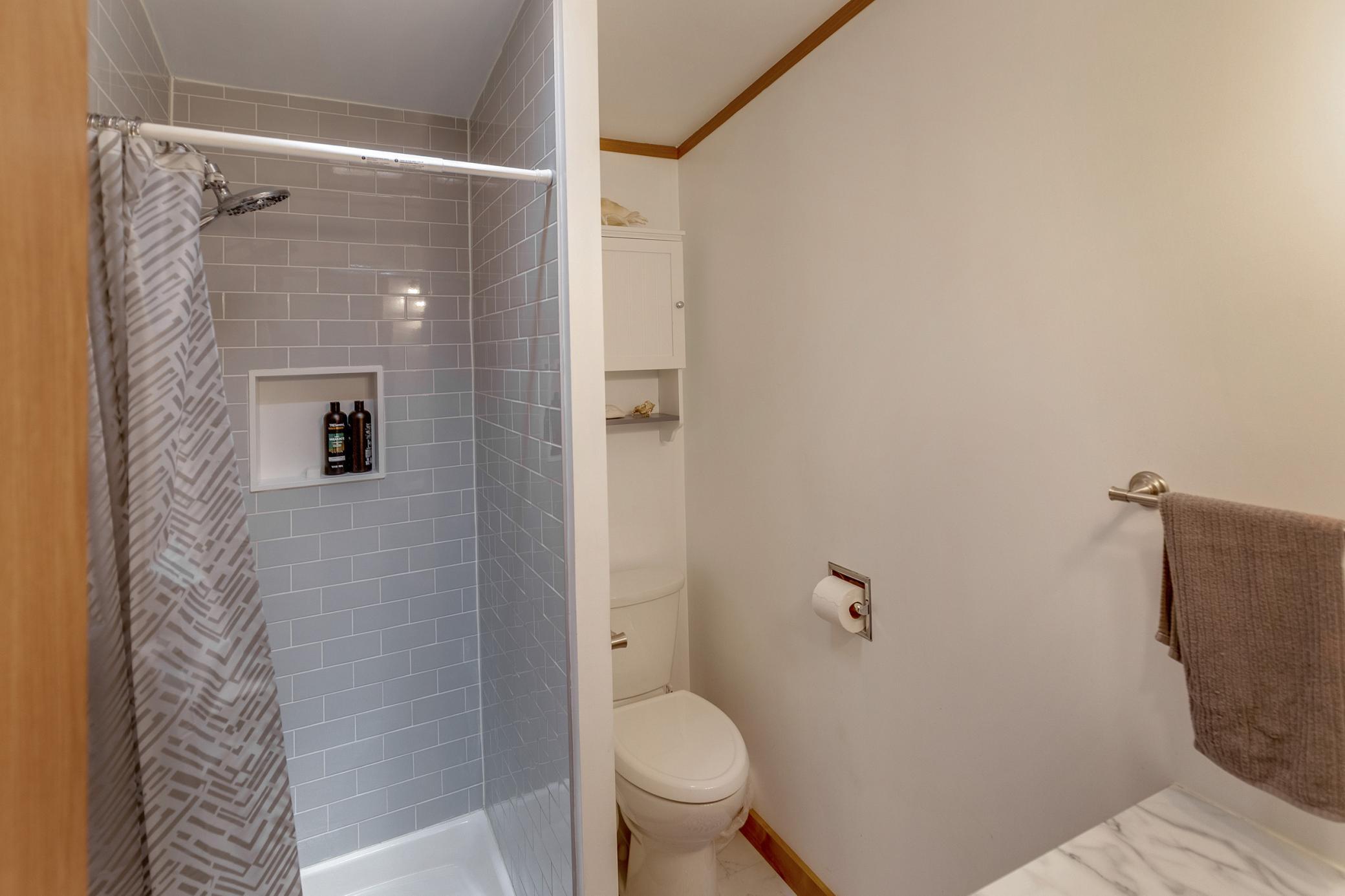 42718 303rd Place Property Photo 27