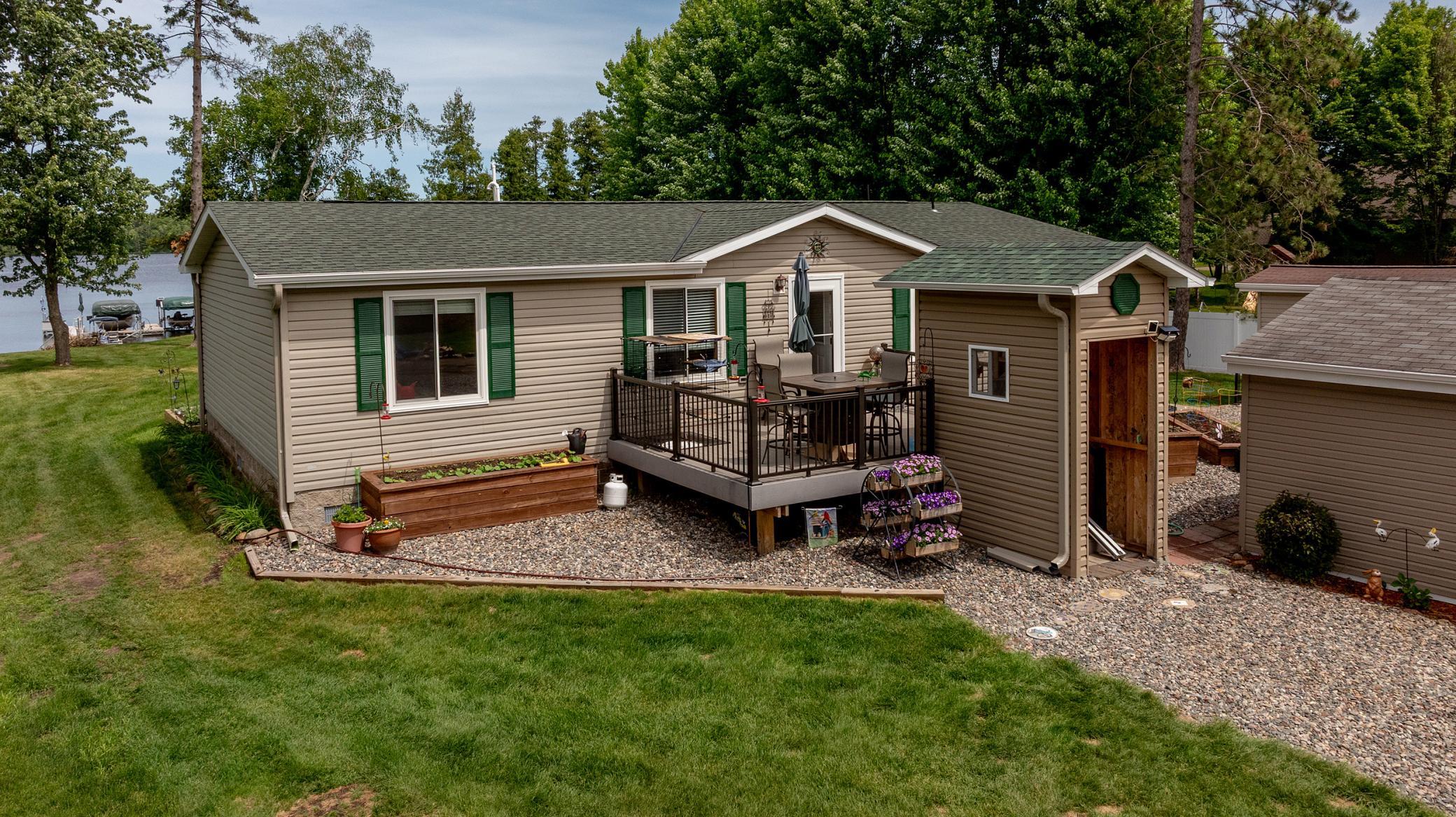 42718 303rd Place Property Photo 29