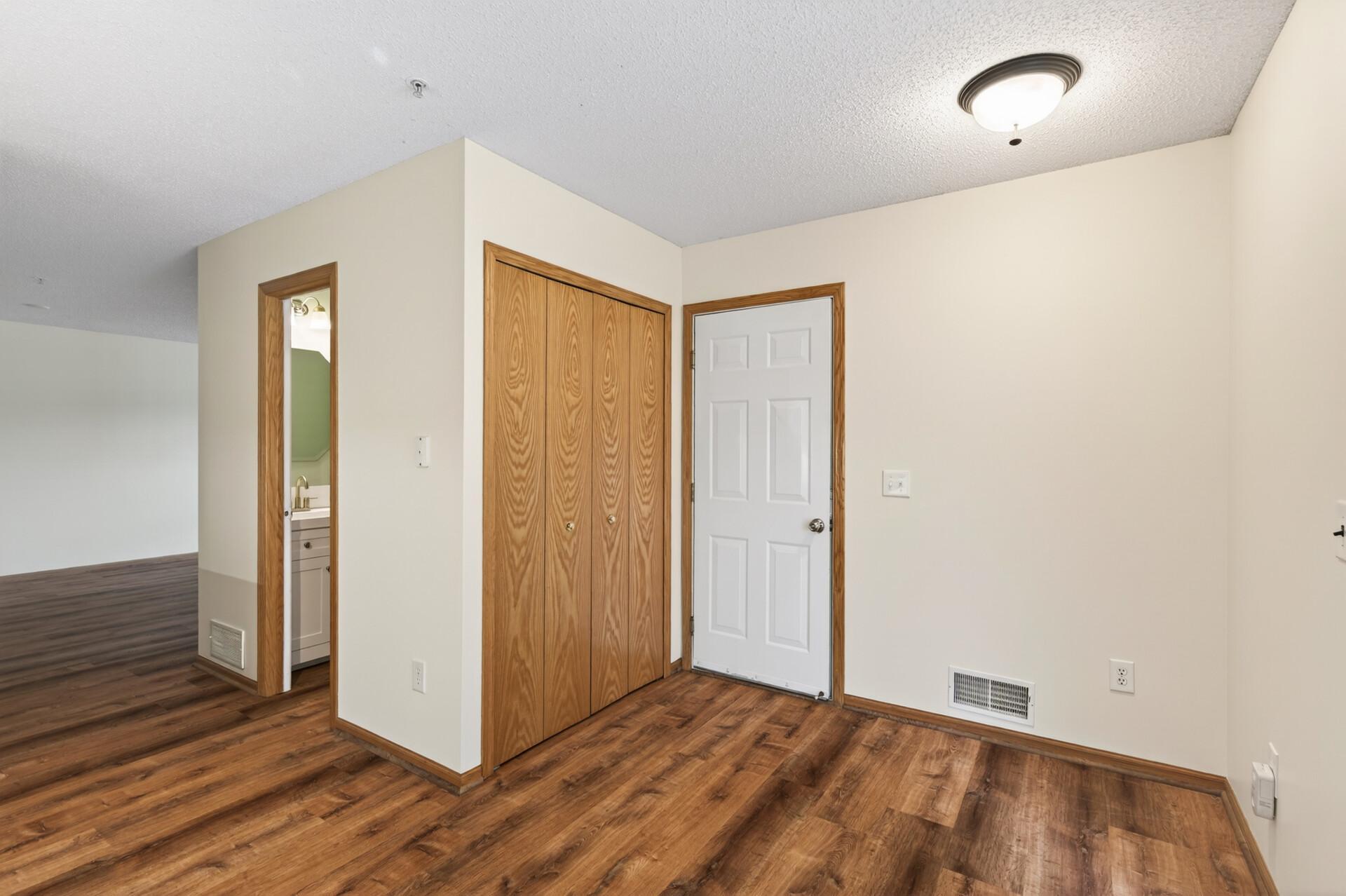 10104 Fillmore Street Ne A Property Photo 12