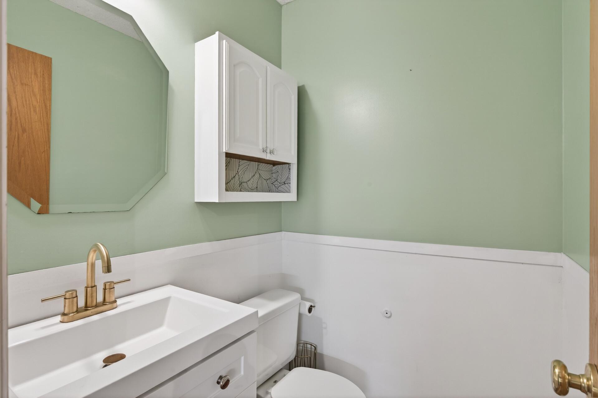 10104 Fillmore Street Ne A Property Photo 16