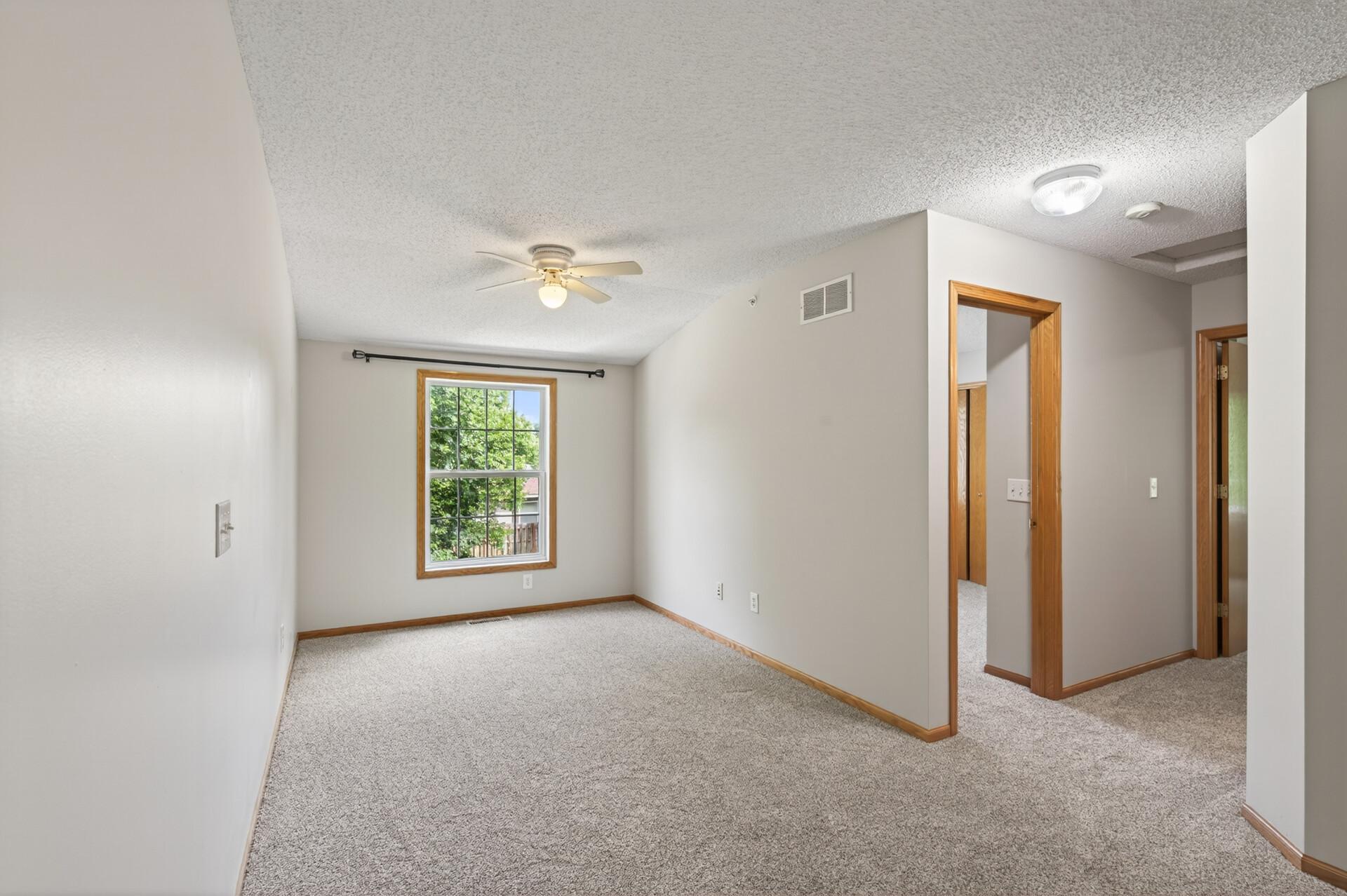 10104 Fillmore Street Ne A Property Photo 20