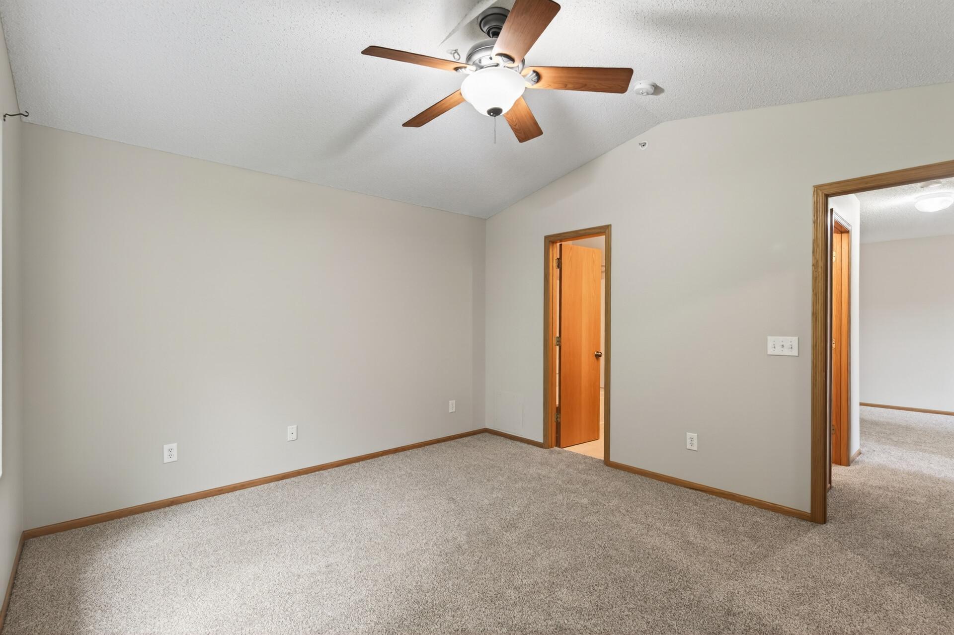 10104 Fillmore Street Ne A Property Photo 23