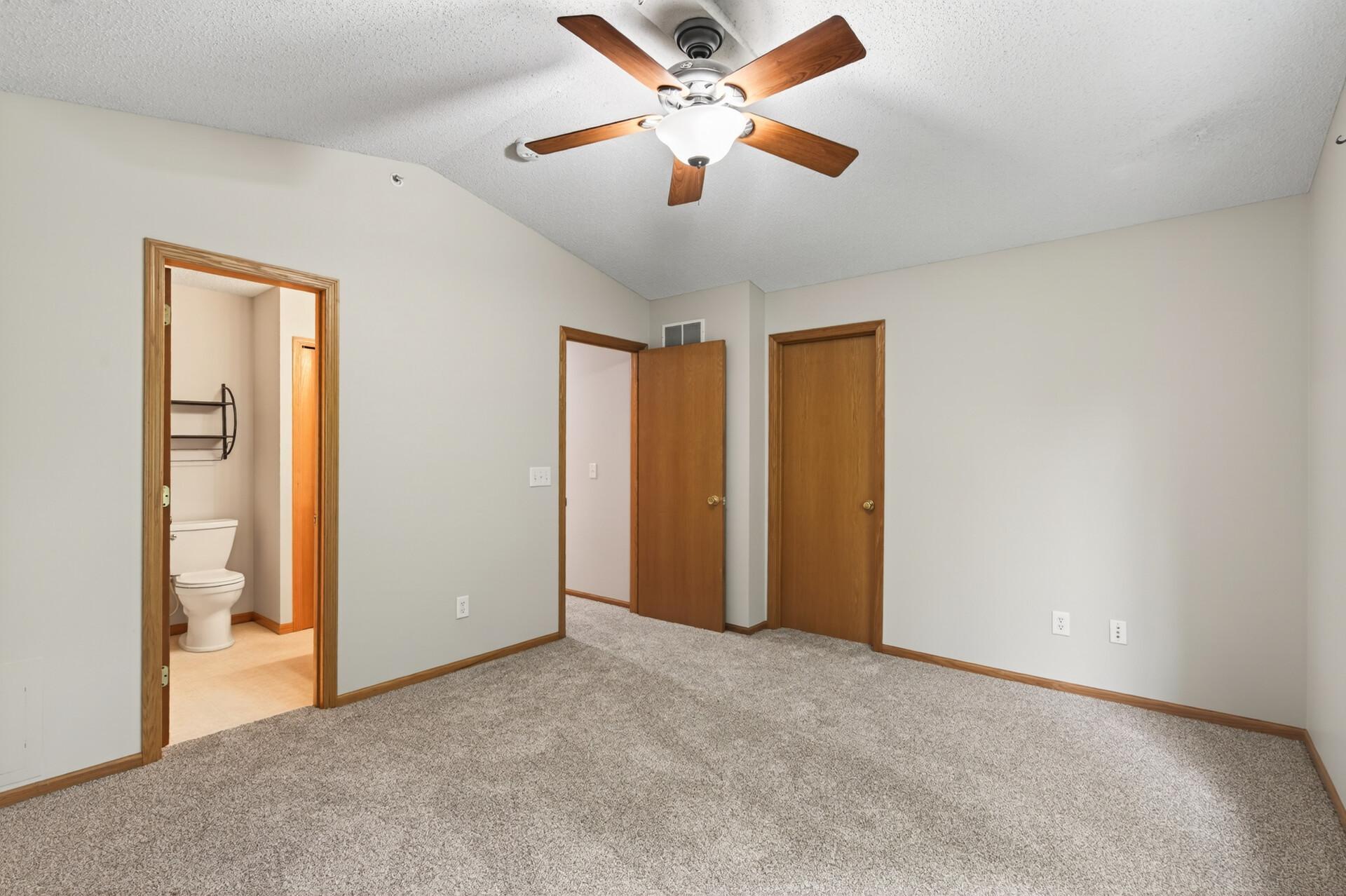 10104 Fillmore Street Ne A Property Photo 24