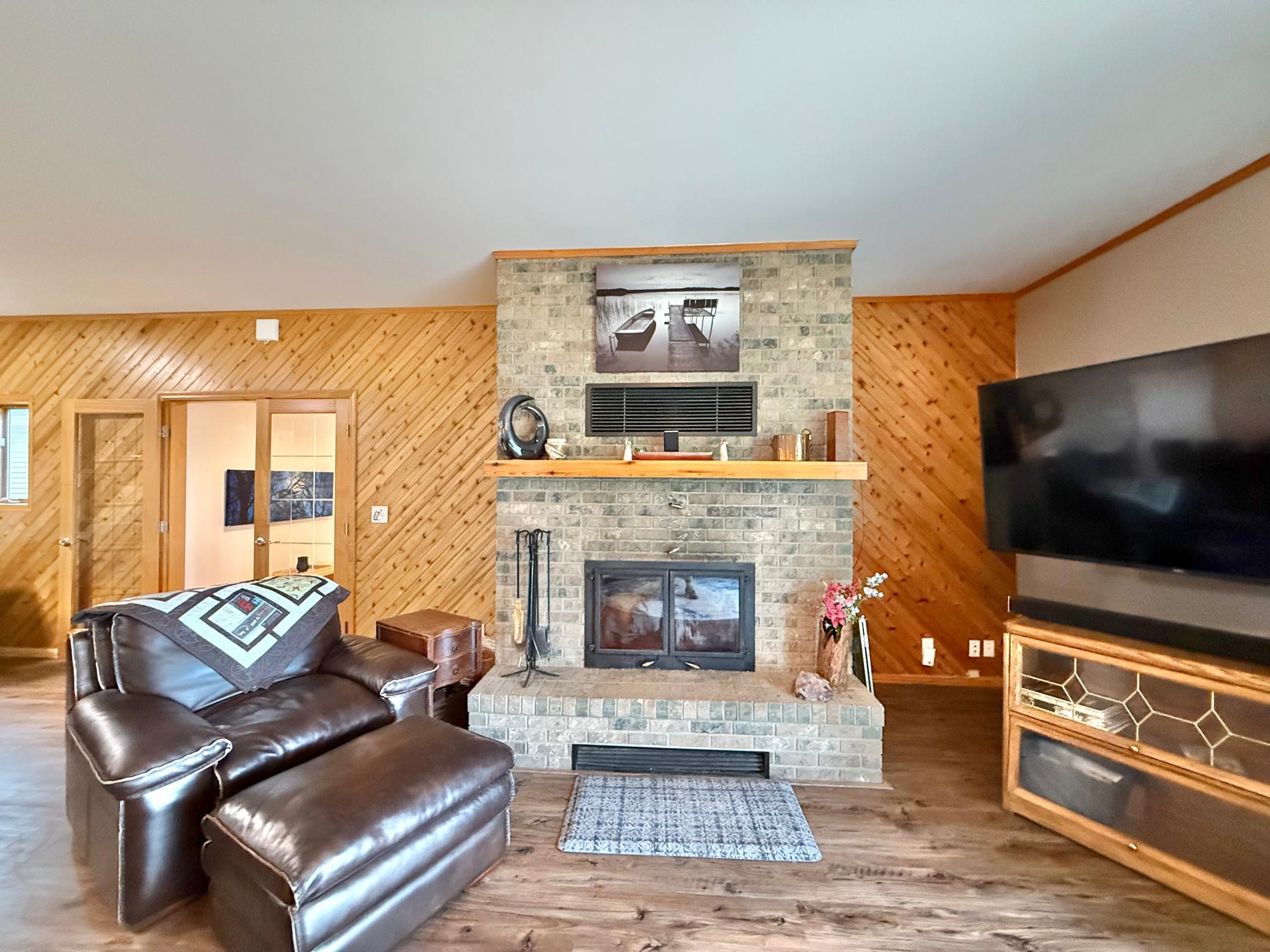 32088 E Round Lake Rd Property Photo 16