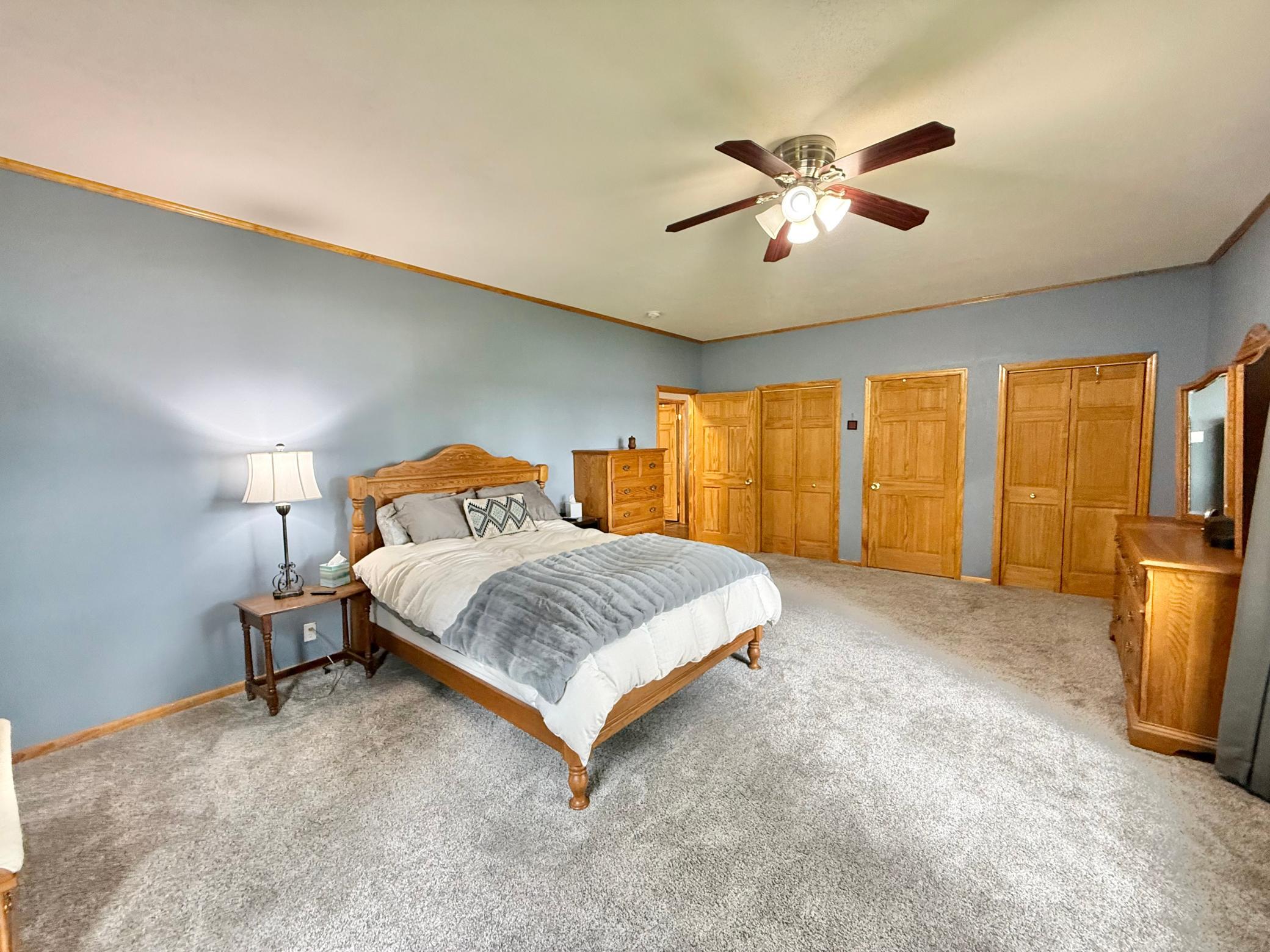 32088 E Round Lake Rd Property Photo 25