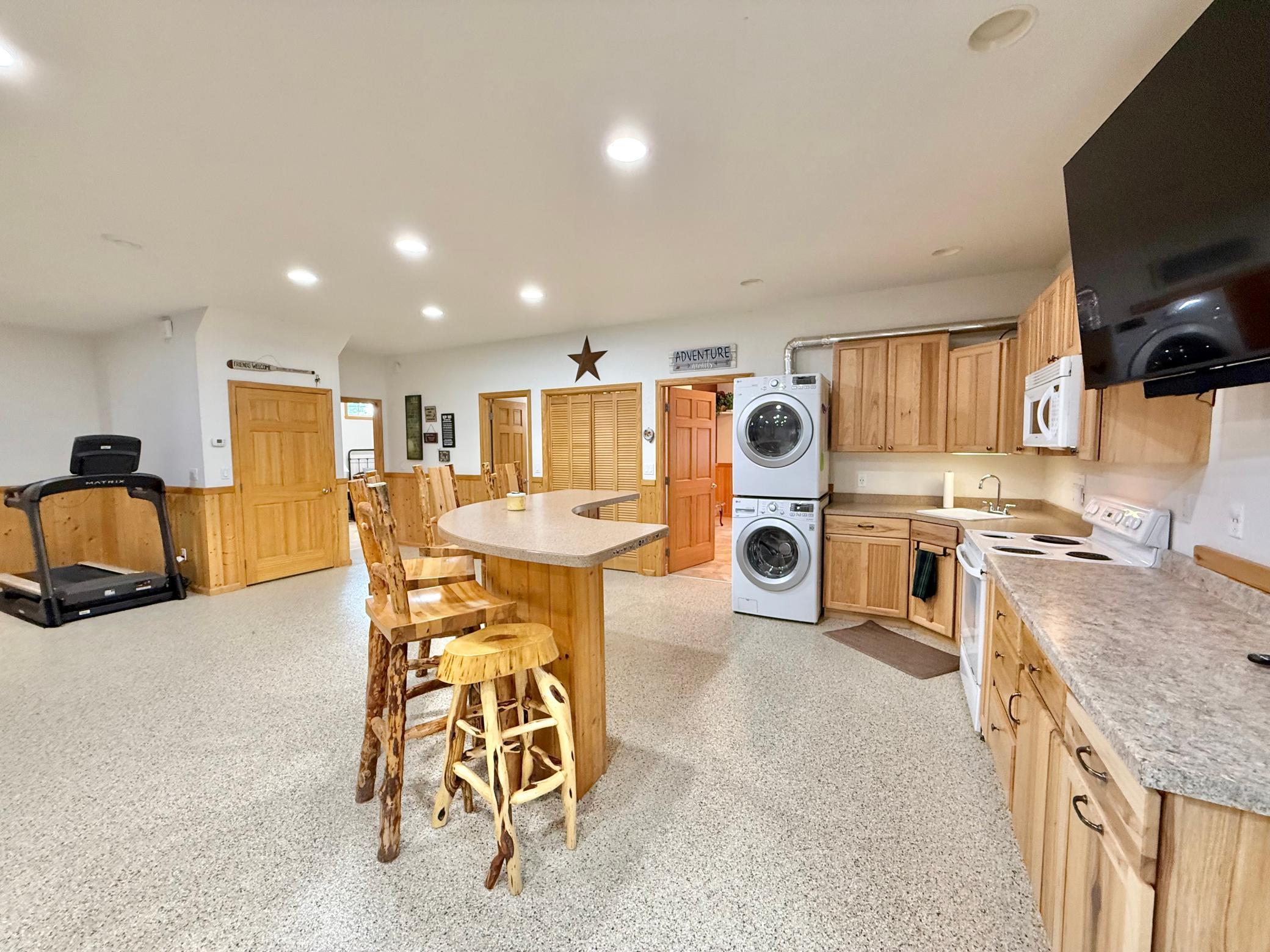 32088 E Round Lake Rd Property Photo 34