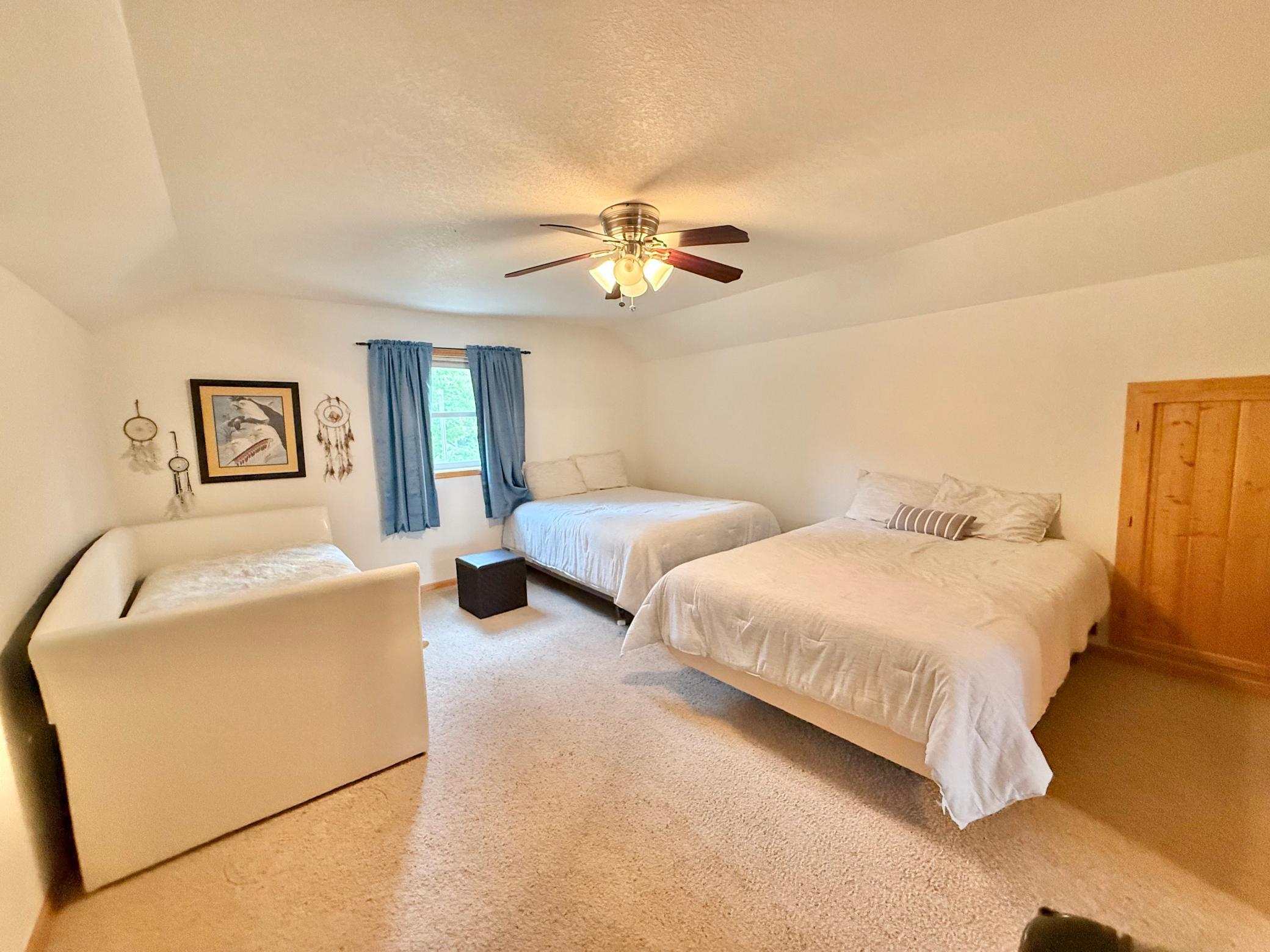 32088 E Round Lake Rd Property Photo 45