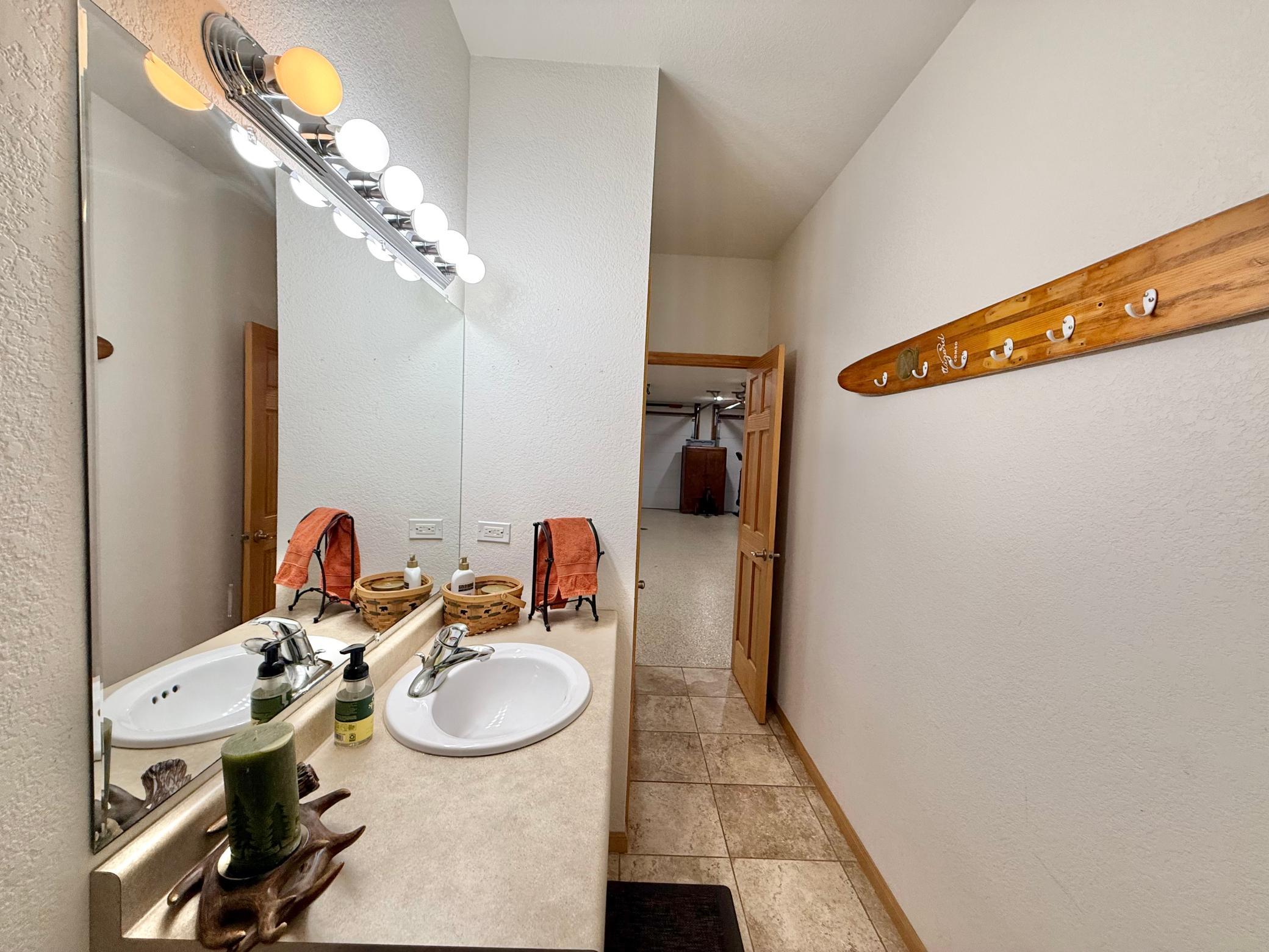 32088 E Round Lake Rd Property Photo 49