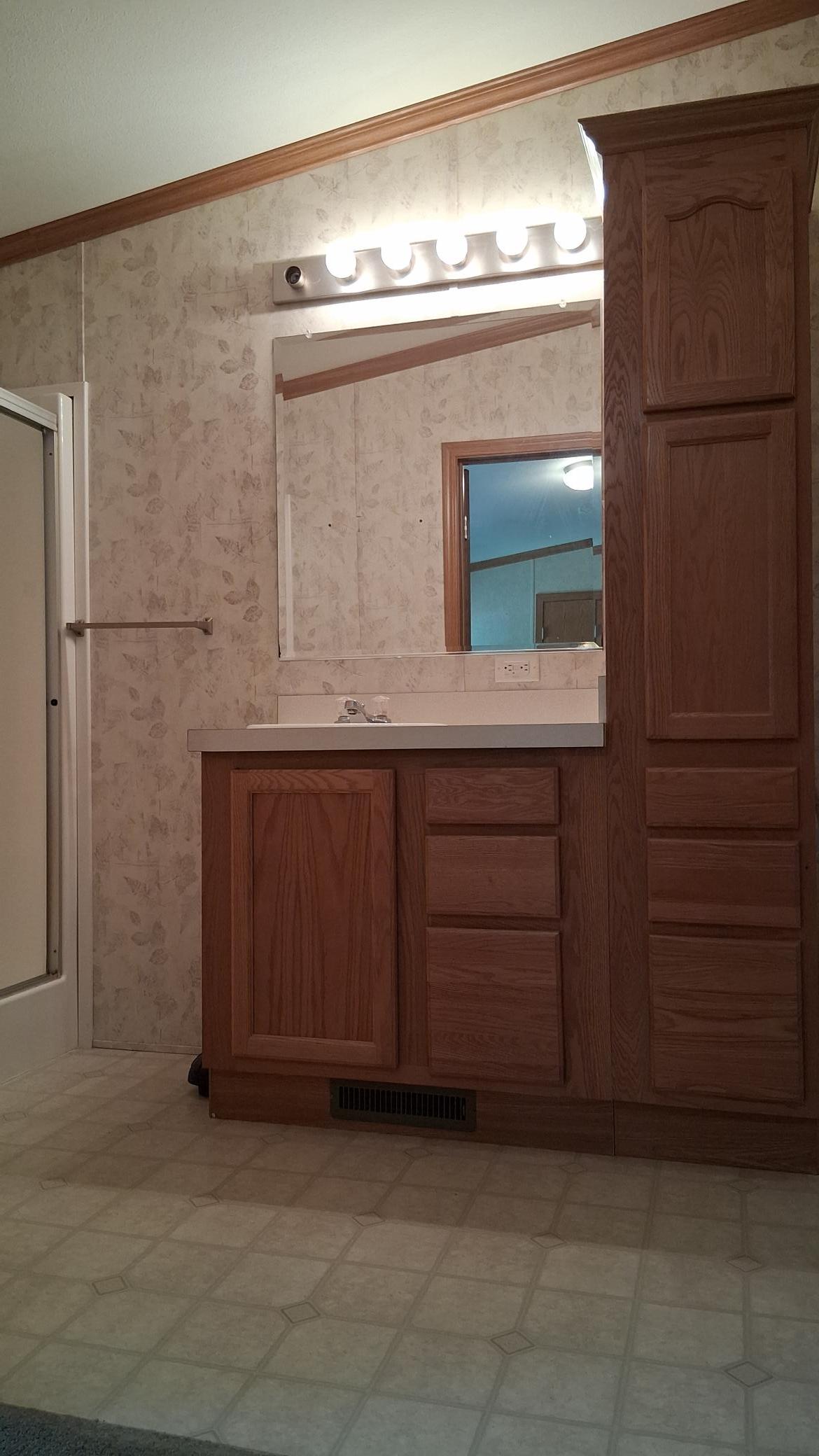 481 E River Road Property Photo 26