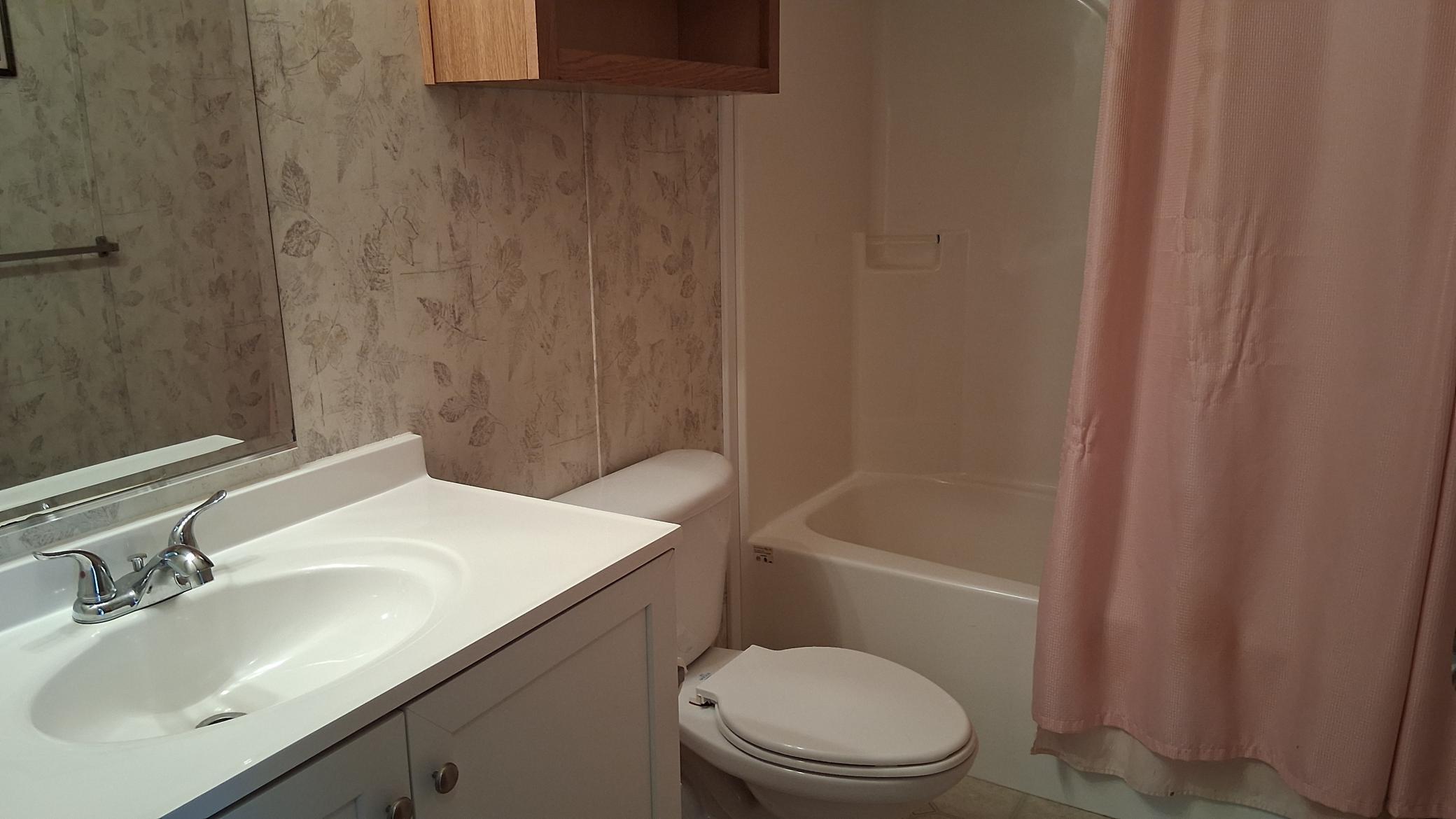 481 E River Road Property Photo 28